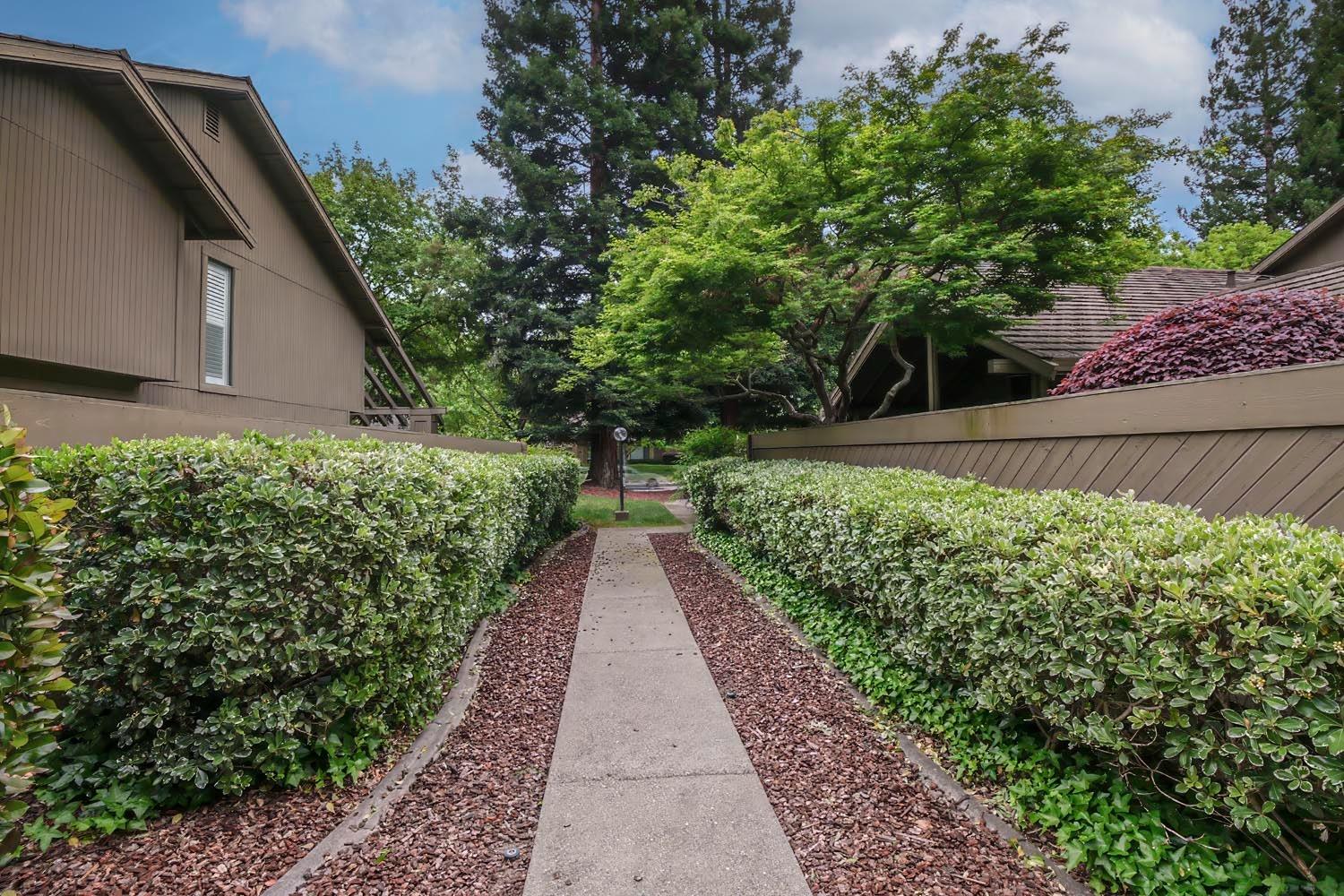 Detail Gallery Image 29 of 31 For 11475 Coloma Rd, Gold River,  CA 95670 - 2 Beds | 2 Baths