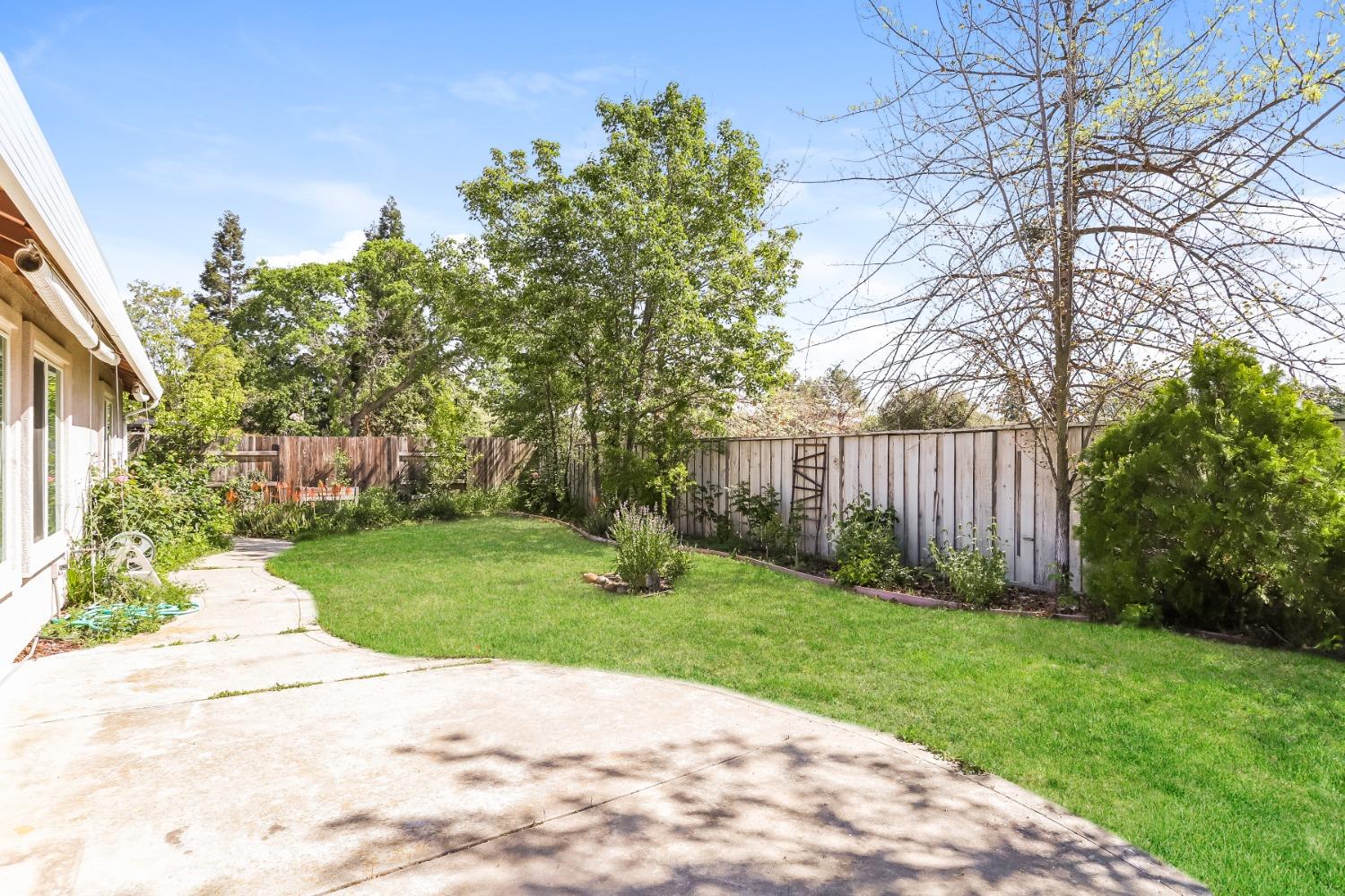 Gardner Court, Folsom, California image 19