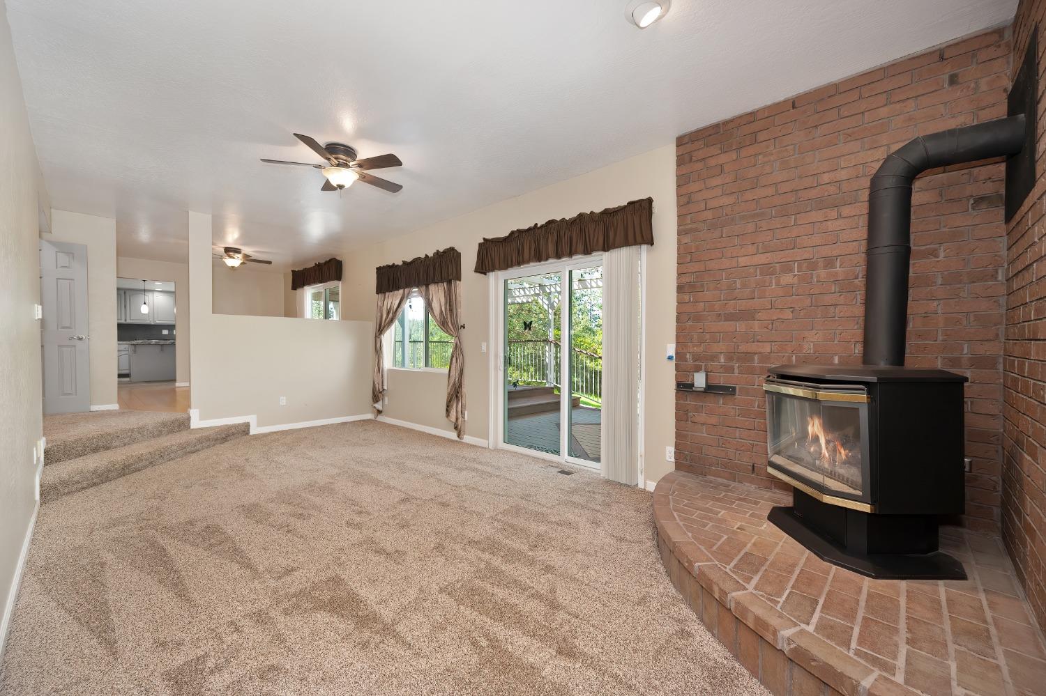 Detail Gallery Image 17 of 73 For 285 Fairidge Dr, Applegate,  CA 95703 - 4 Beds | 2/1 Baths