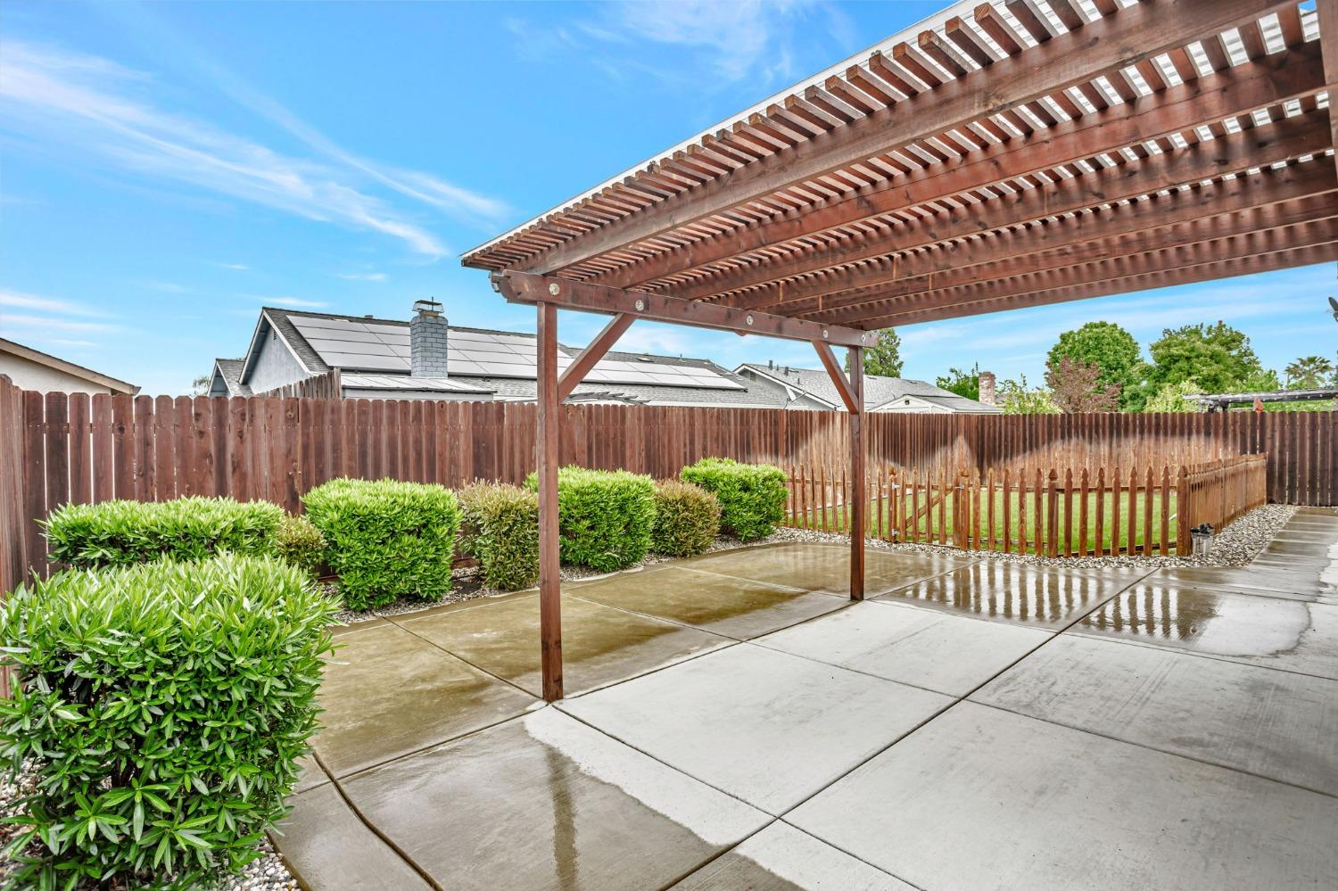 Detail Gallery Image 35 of 40 For 9565 Mirandy Dr, Sacramento,  CA 95827 - 4 Beds | 2 Baths