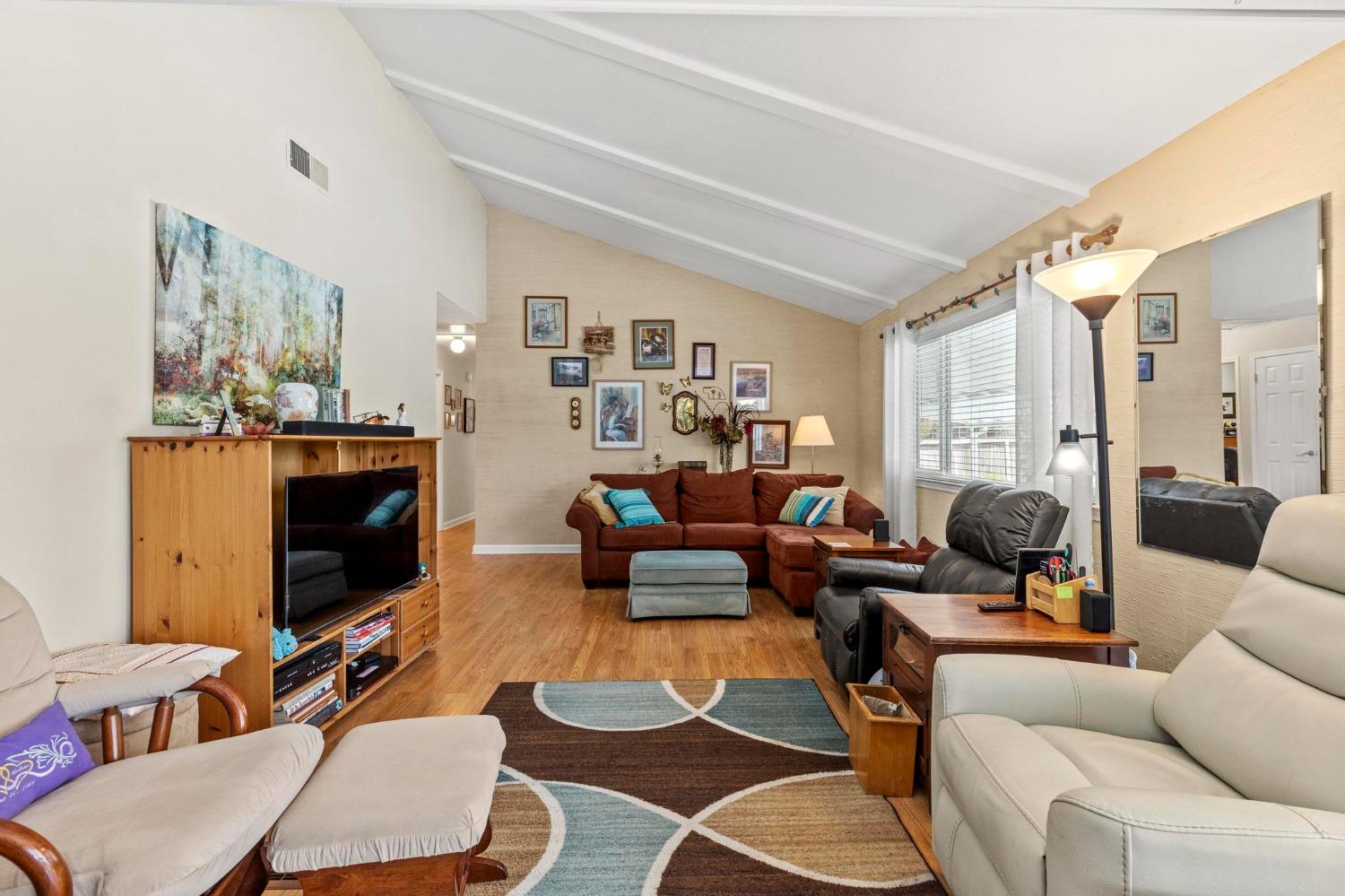 Detail Gallery Image 15 of 75 For 4361 Dresser Rd, Yuba City,  CA 95993 - 4 Beds | 3 Baths