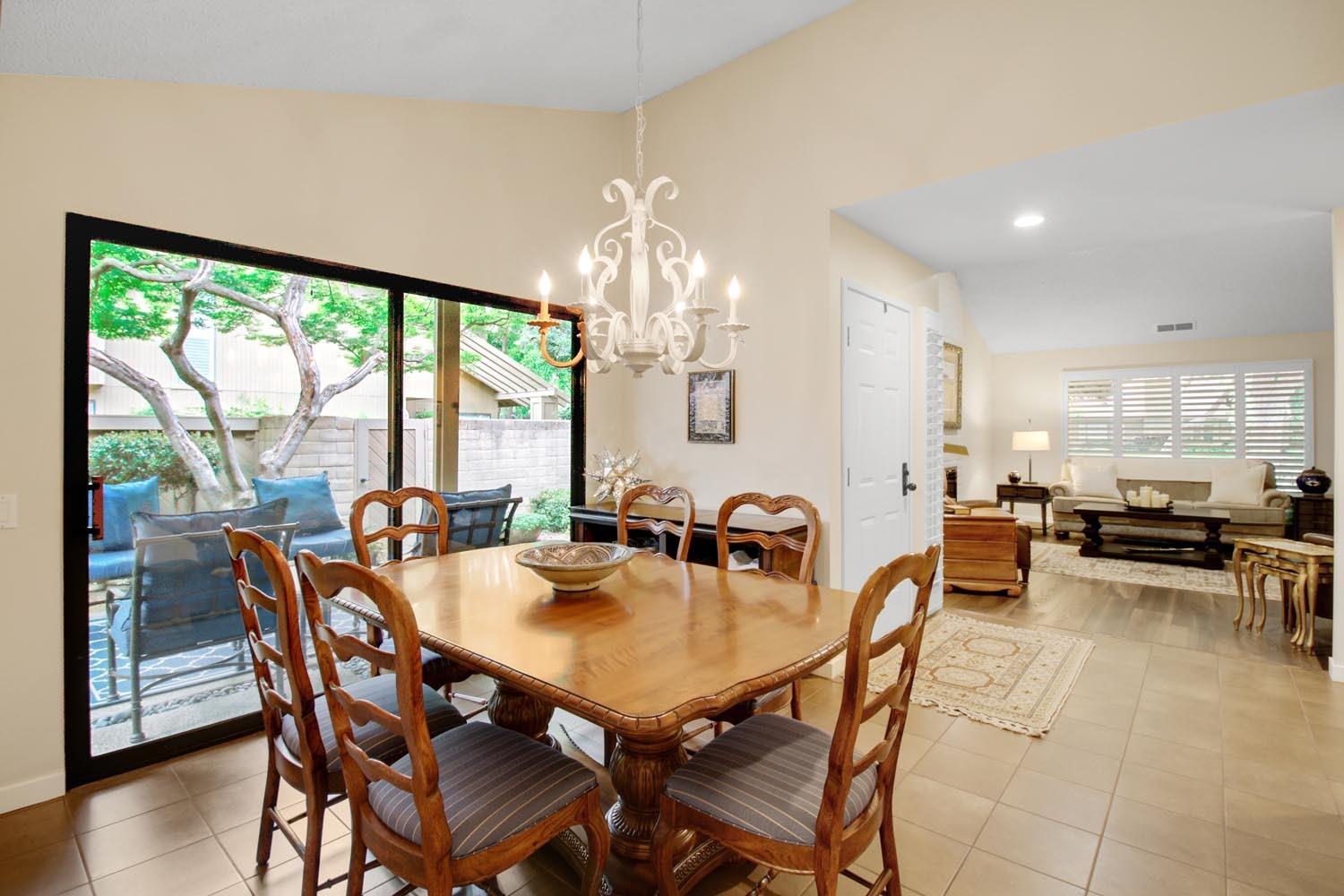 Detail Gallery Image 8 of 31 For 11475 Coloma Rd, Gold River,  CA 95670 - 2 Beds | 2 Baths