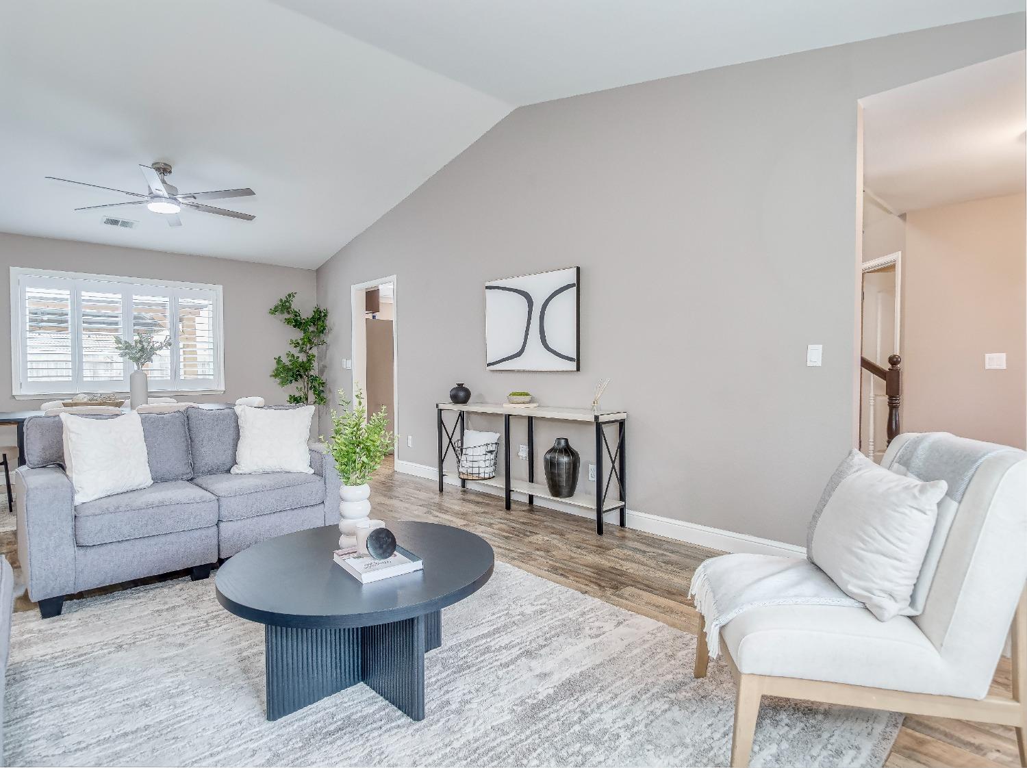 Hemlock Court, Hollister, California image 27