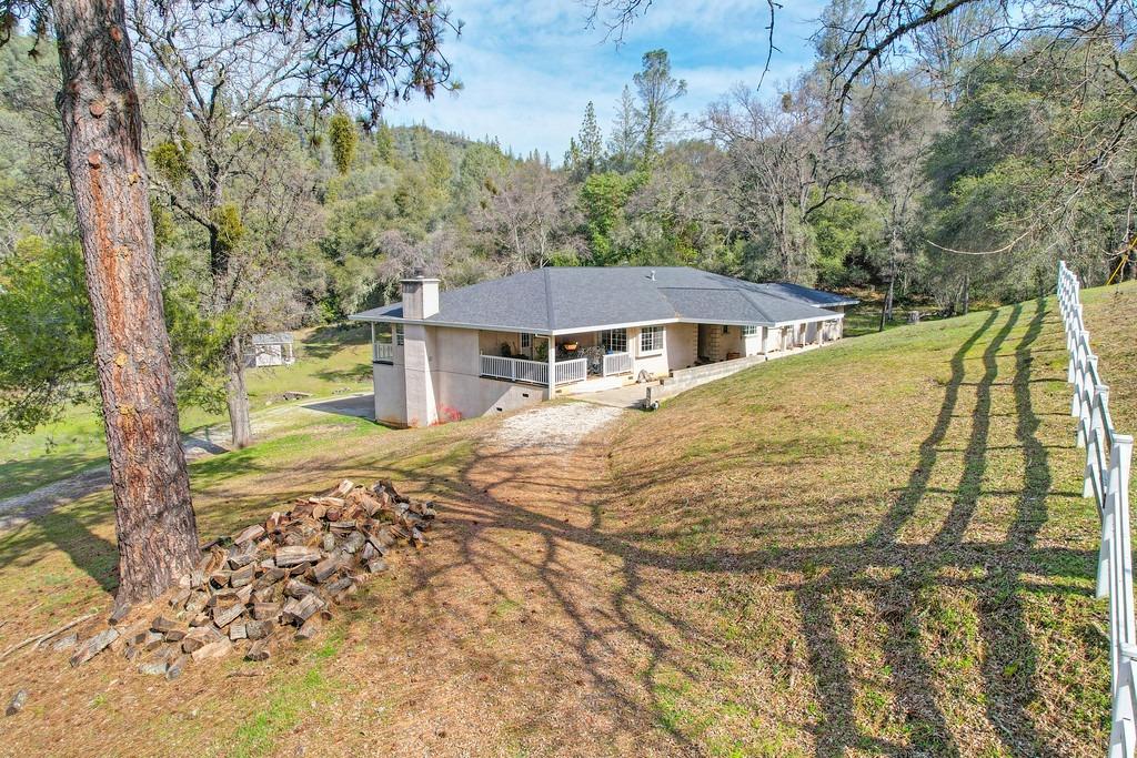Detail Gallery Image 3 of 54 For 16101 Valley Bottom Rd, Sutter Creek,  CA 95685 - 3 Beds | 3/1 Baths