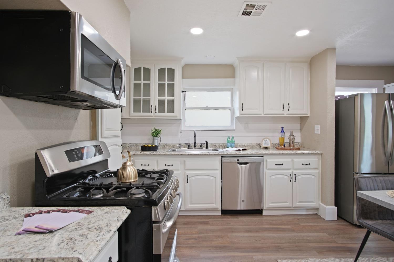 Bessie Avenue, Tracy, California image 17
