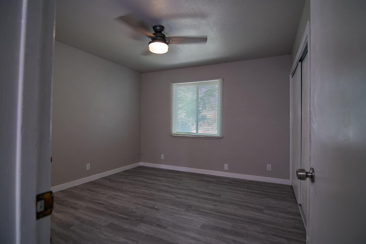 Detail Gallery Image 13 of 23 For 2650 Cadjew Ave, Sacramento,  CA 95832 - 3 Beds | 2 Baths