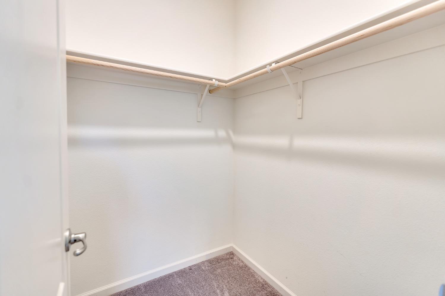 Detail Gallery Image 32 of 66 For 737 Betten St, Los Banos,  CA 93635 - 2 Beds | 2 Baths
