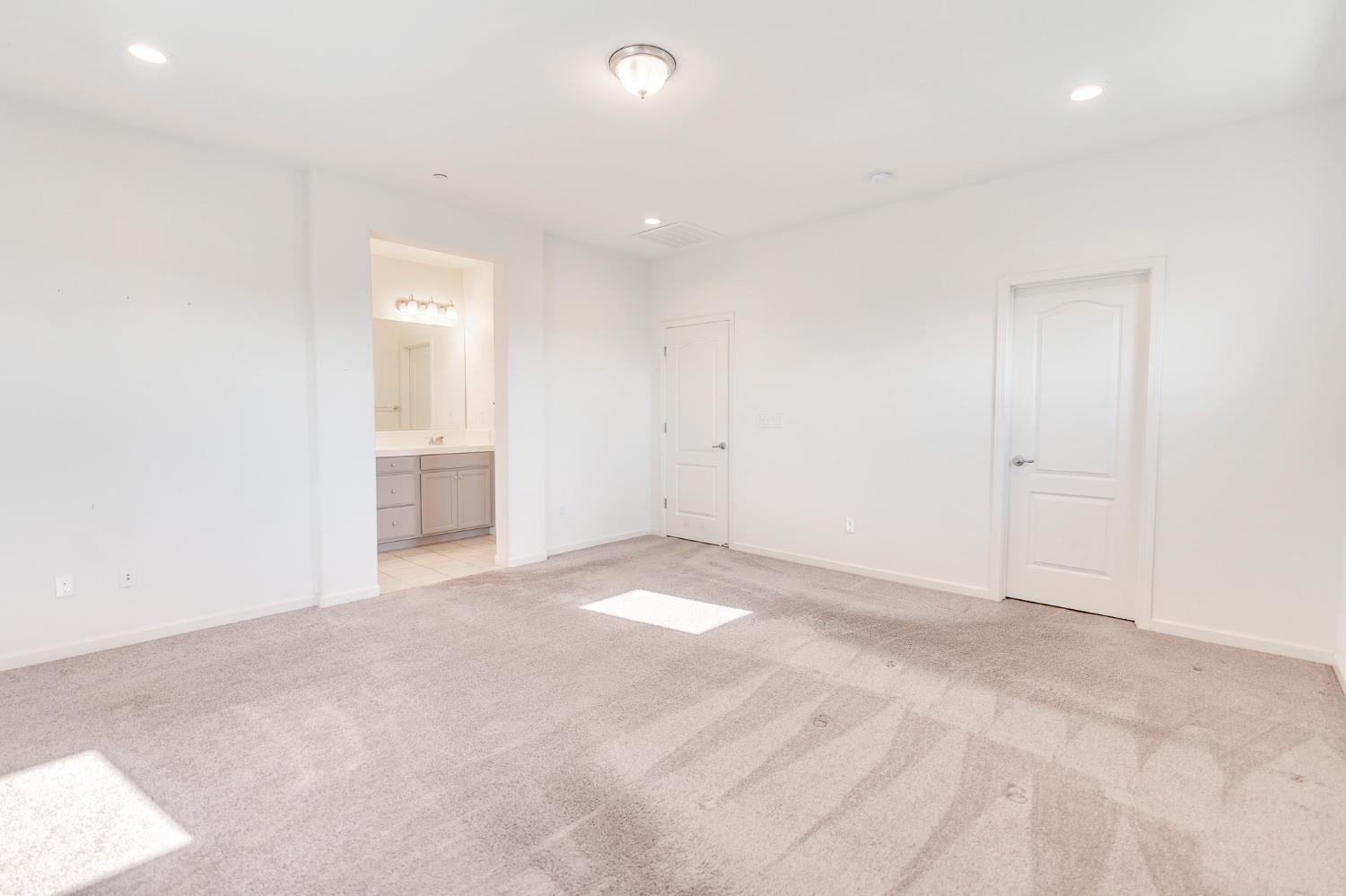 Detail Gallery Image 36 of 66 For 737 Betten St, Los Banos,  CA 93635 - 2 Beds | 2 Baths