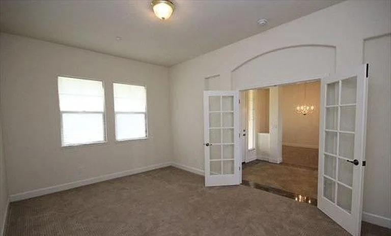 Martingale Court, Wilton, California image 14
