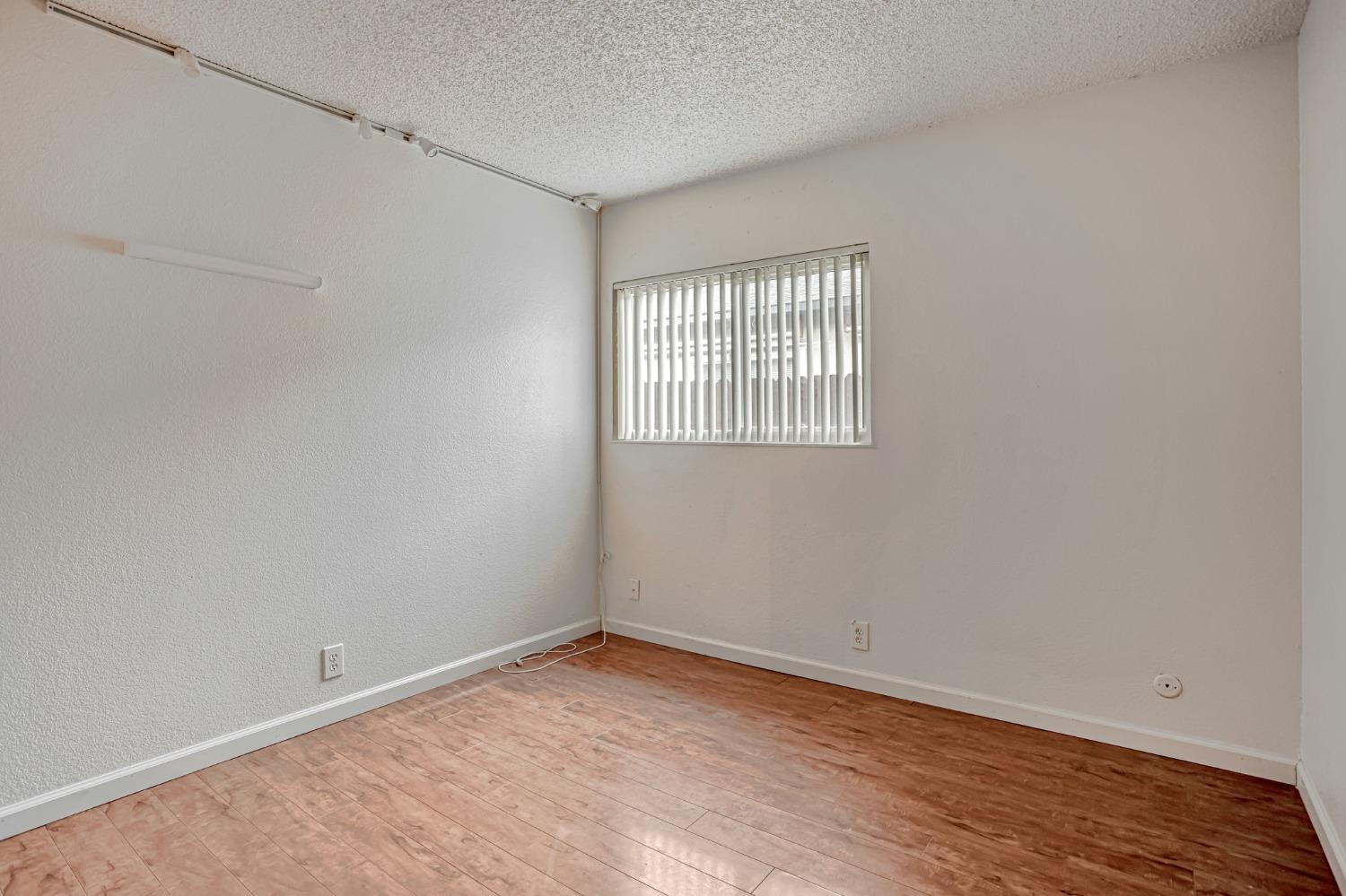 Detail Gallery Image 23 of 40 For 9565 Mirandy Dr, Sacramento,  CA 95827 - 4 Beds | 2 Baths