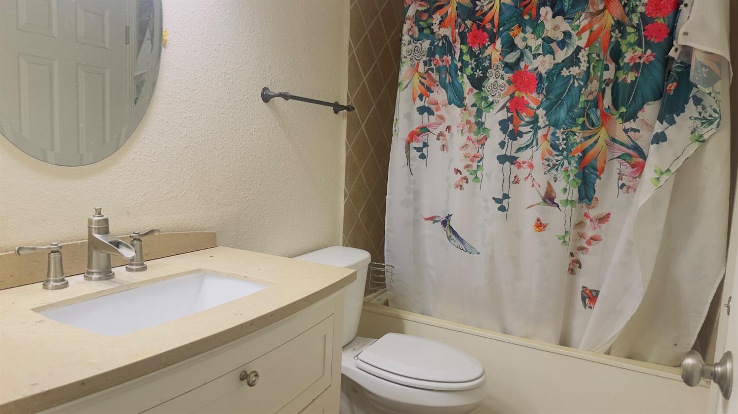 Suffolk Drive, Ceres, California image 9