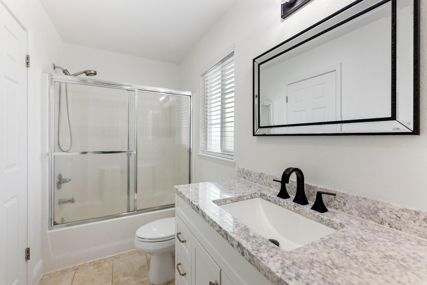 Brook Falls Court, Stockton, California image 32