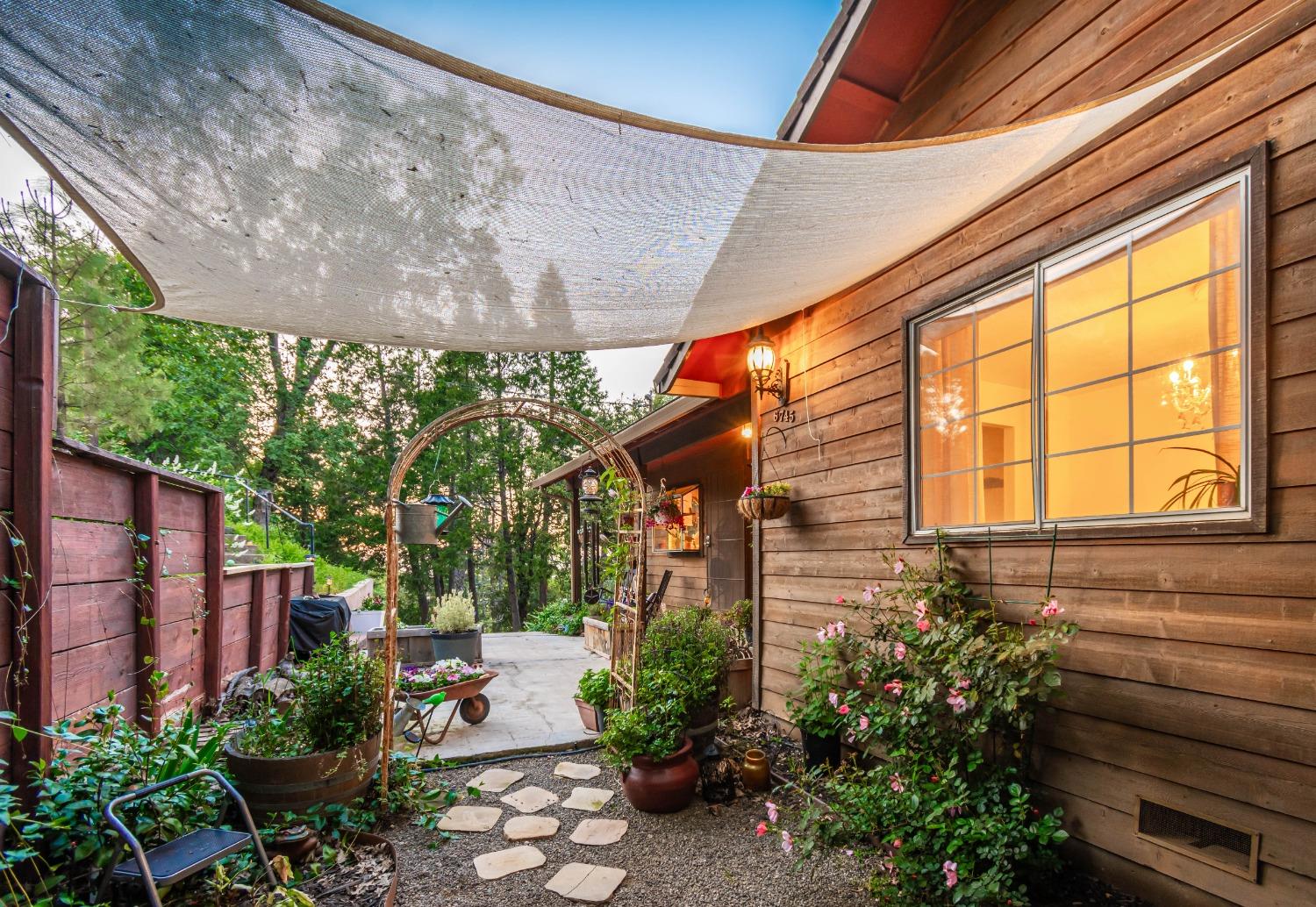 Detail Gallery Image 51 of 62 For 6745 Slug Gulch Rd, Somerset,  CA 95684 - 3 Beds | 2/1 Baths