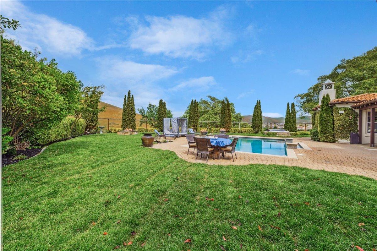 Detail Gallery Image 29 of 35 For 218 Glory Lily Ct, San Ramon,  CA 94582 - 6 Beds | 4 Baths