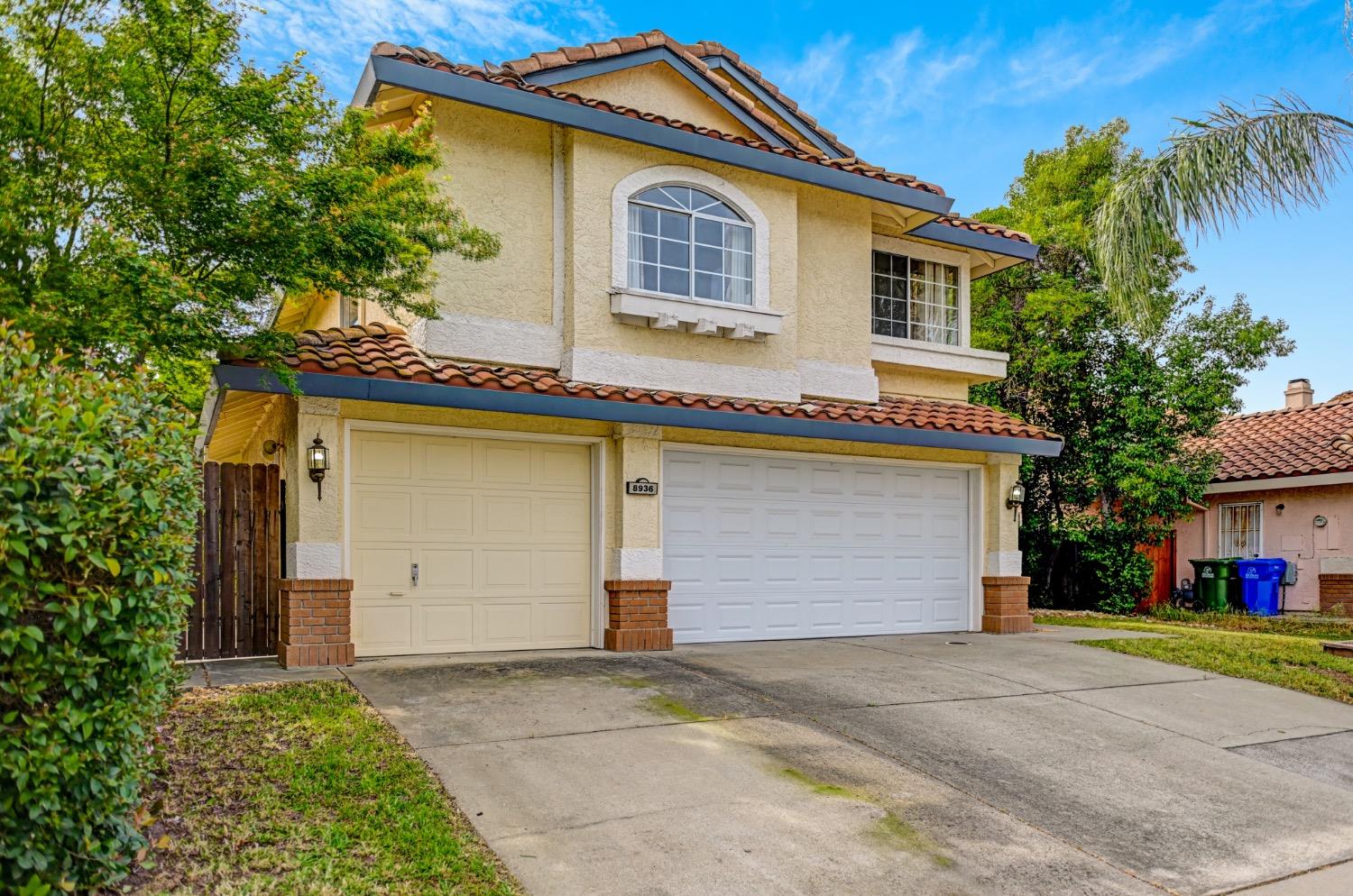 Warmsprings Street, Elk Grove, California image 3