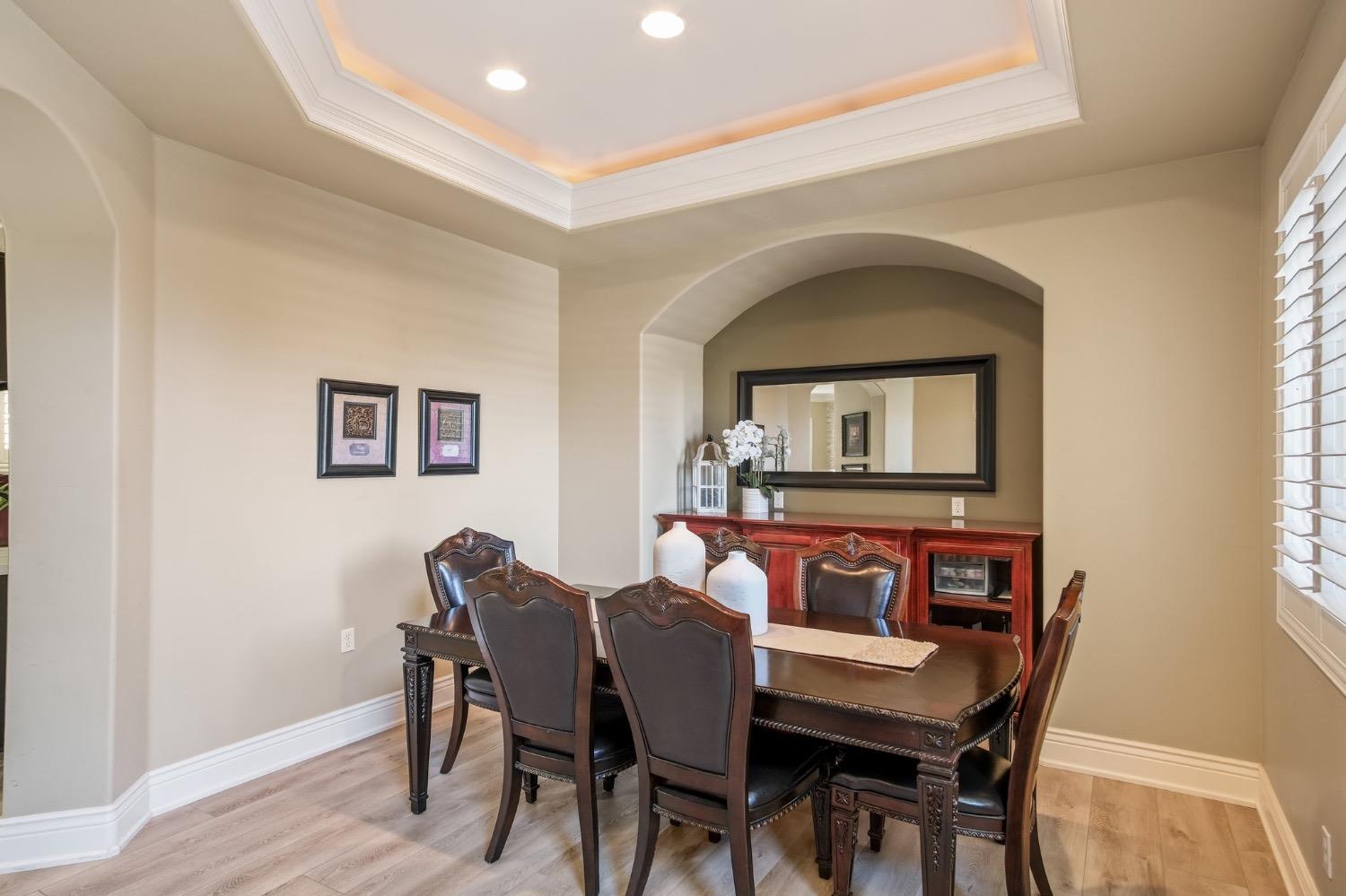 Hillglen Avenue, Modesto, California image 9