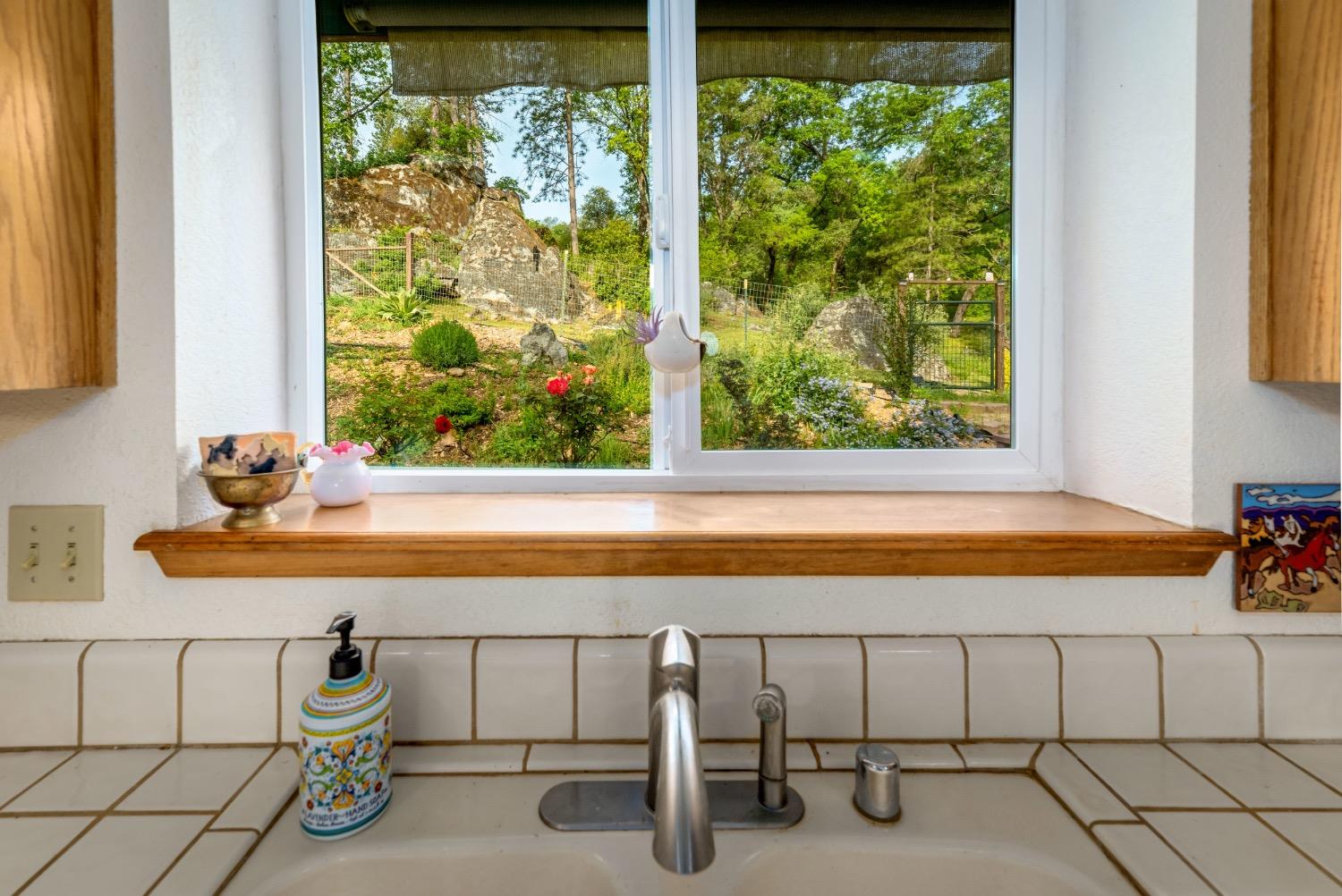 Detail Gallery Image 35 of 79 For 14722 Arrow Rd, Penn Valley,  CA 95946 - 3 Beds | 2 Baths