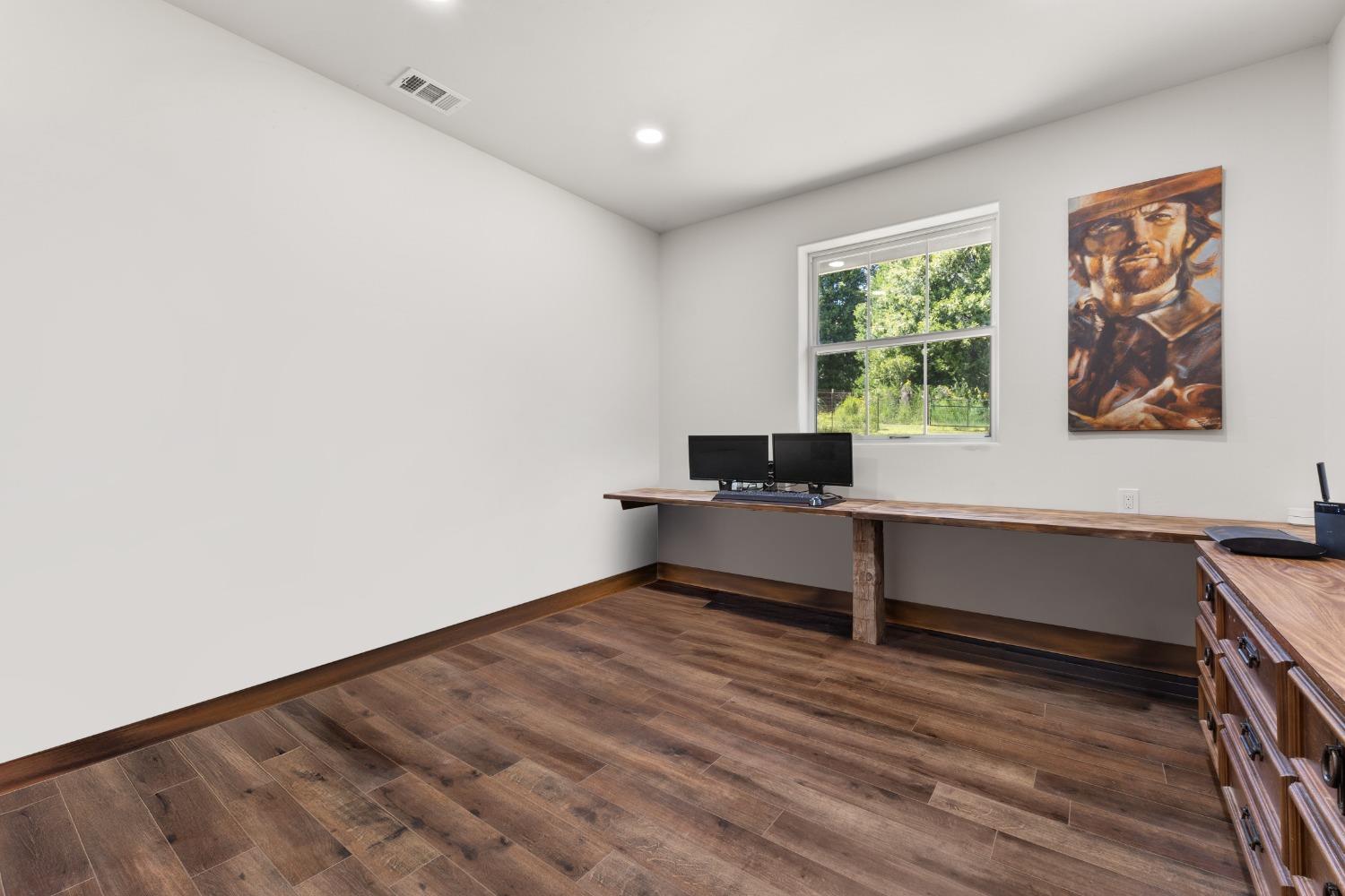 Detail Gallery Image 28 of 47 For 4046 Empire Creek Cir, Georgetown,  CA 95634 - 3 Beds | 2 Baths