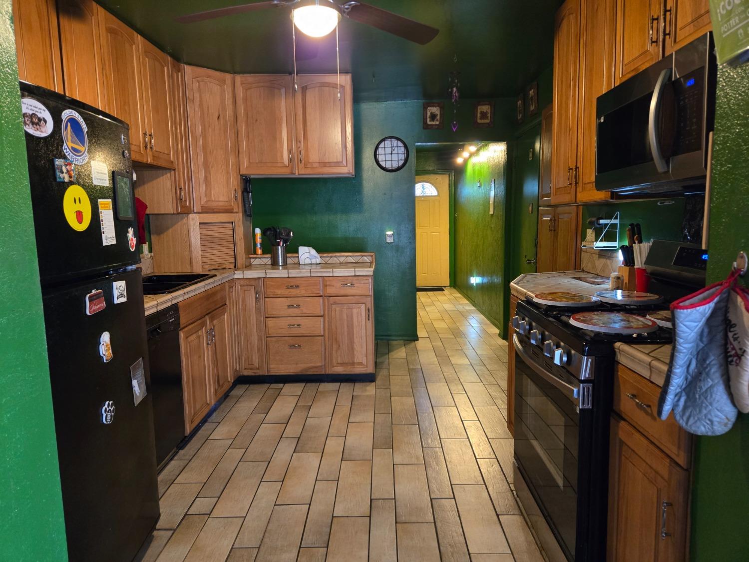 Detail Gallery Image 6 of 73 For 2909 Plumleigh Ave, Antioch,  CA 94509 - 4 Beds | 1 Baths