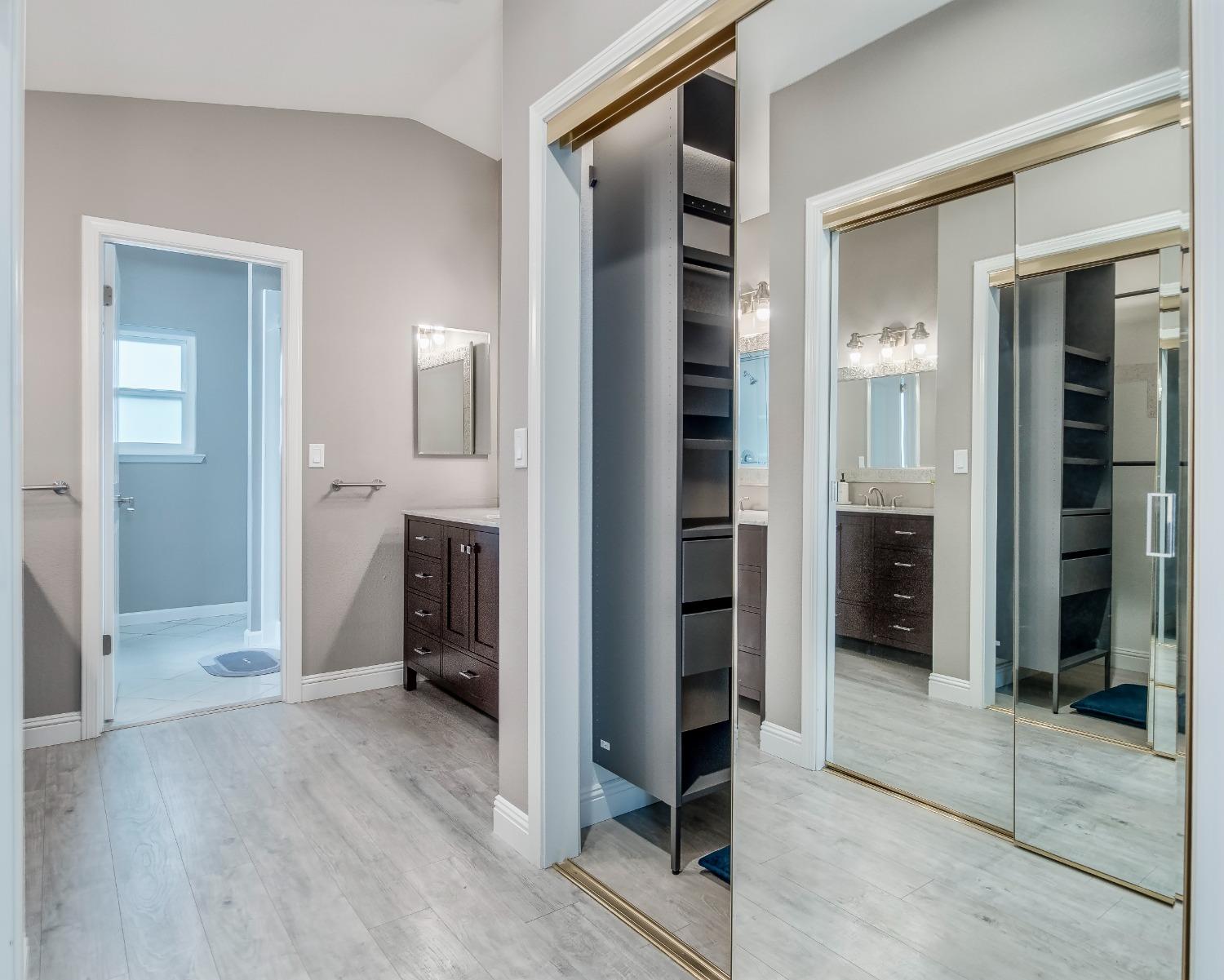 Hemlock Court, Hollister, California image 16