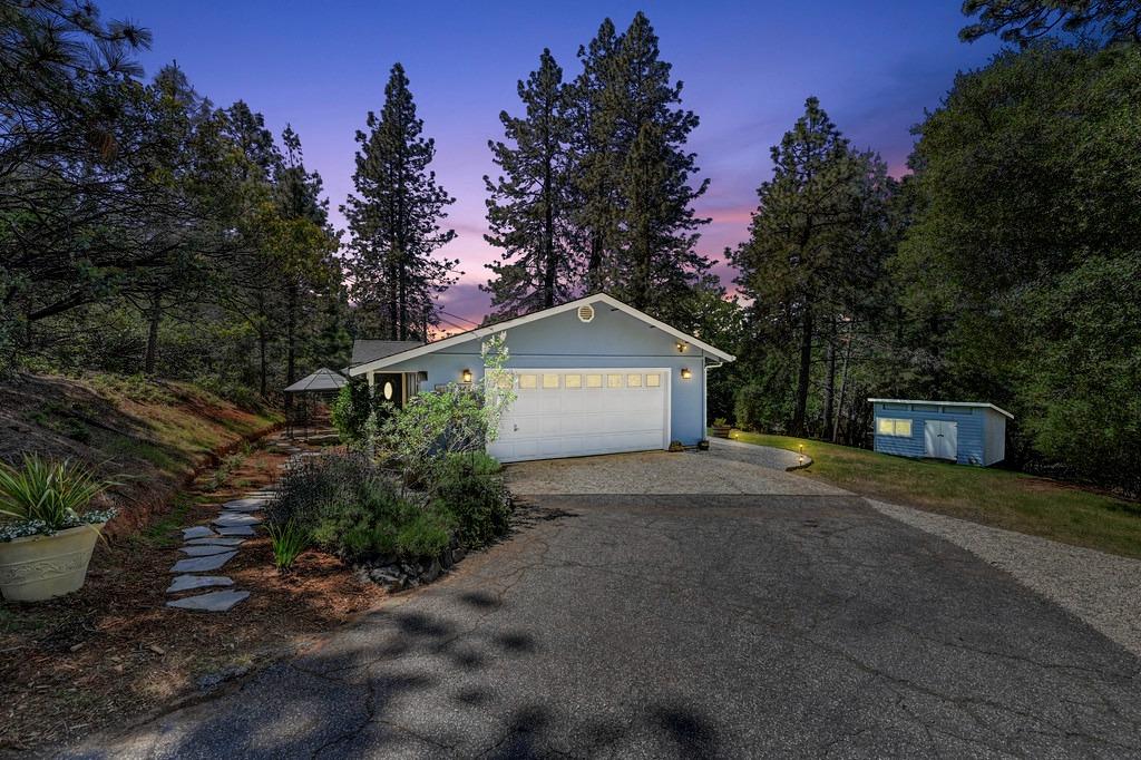 Norlene Way, Grass Valley, California image 1