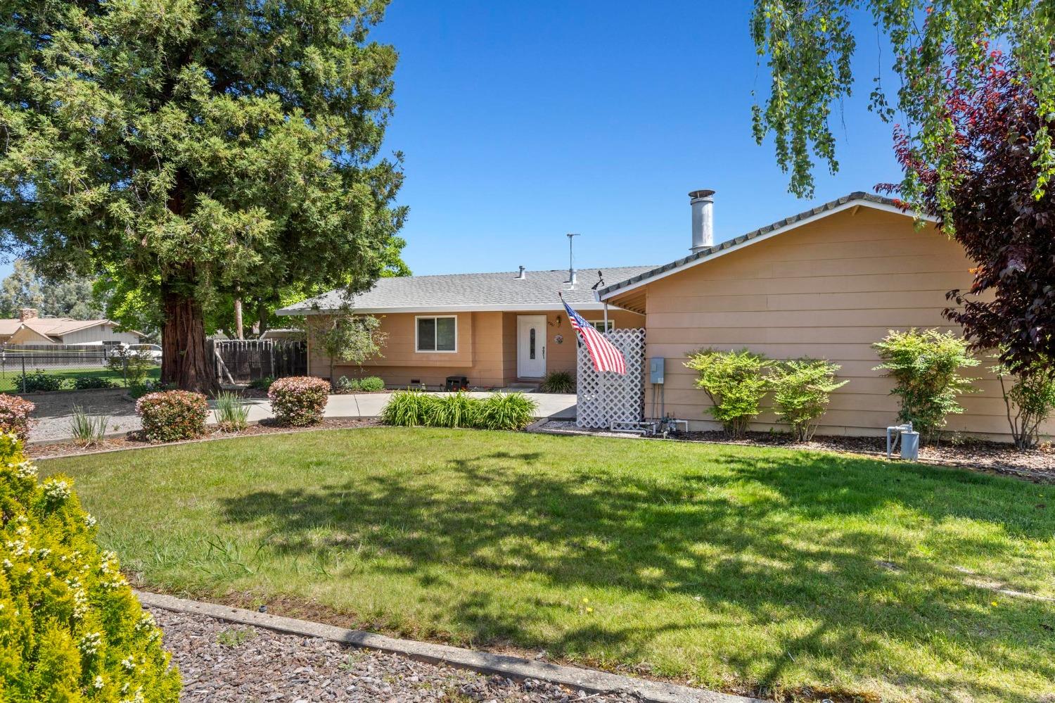 Detail Gallery Image 3 of 75 For 4361 Dresser Rd, Yuba City,  CA 95993 - 4 Beds | 3 Baths