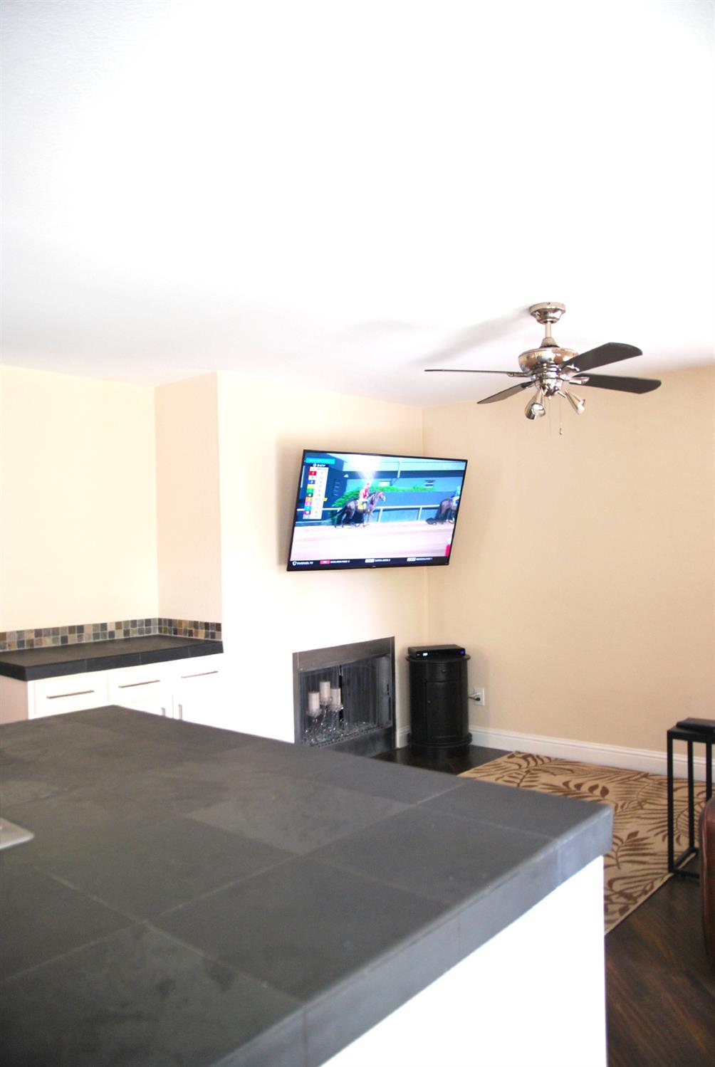Basie Way, Rancho Cordova, California image 4