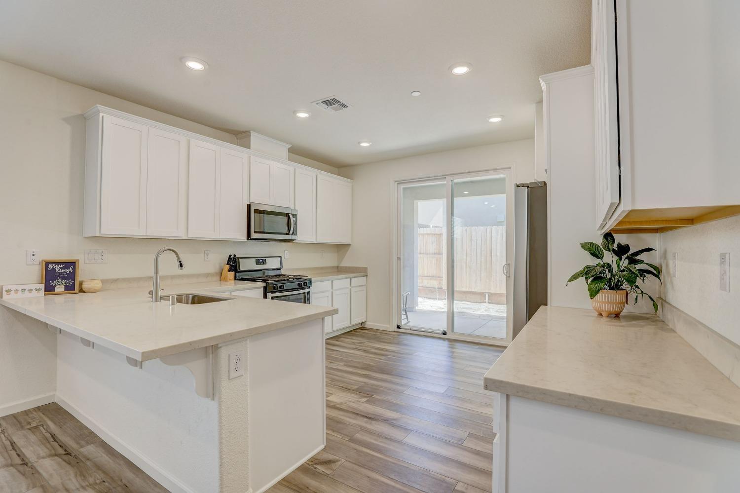 Ring Neck Lane, Rocklin, California image 8