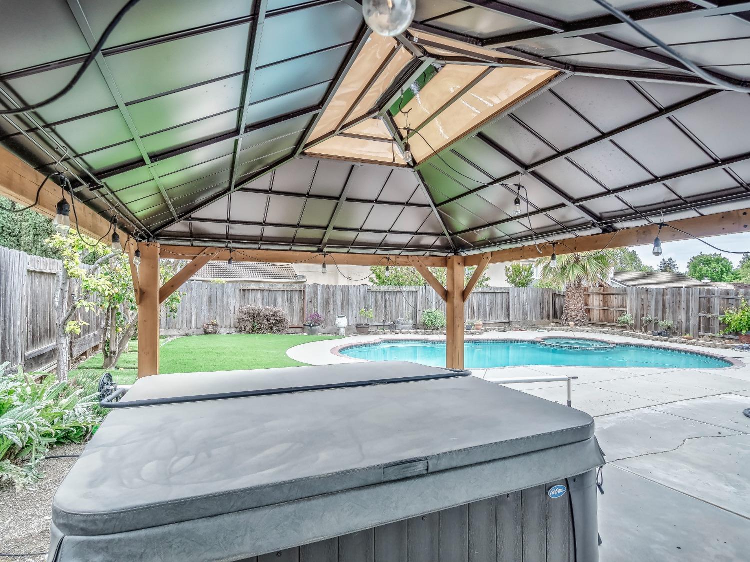 Hemlock Court, Hollister, California image 47