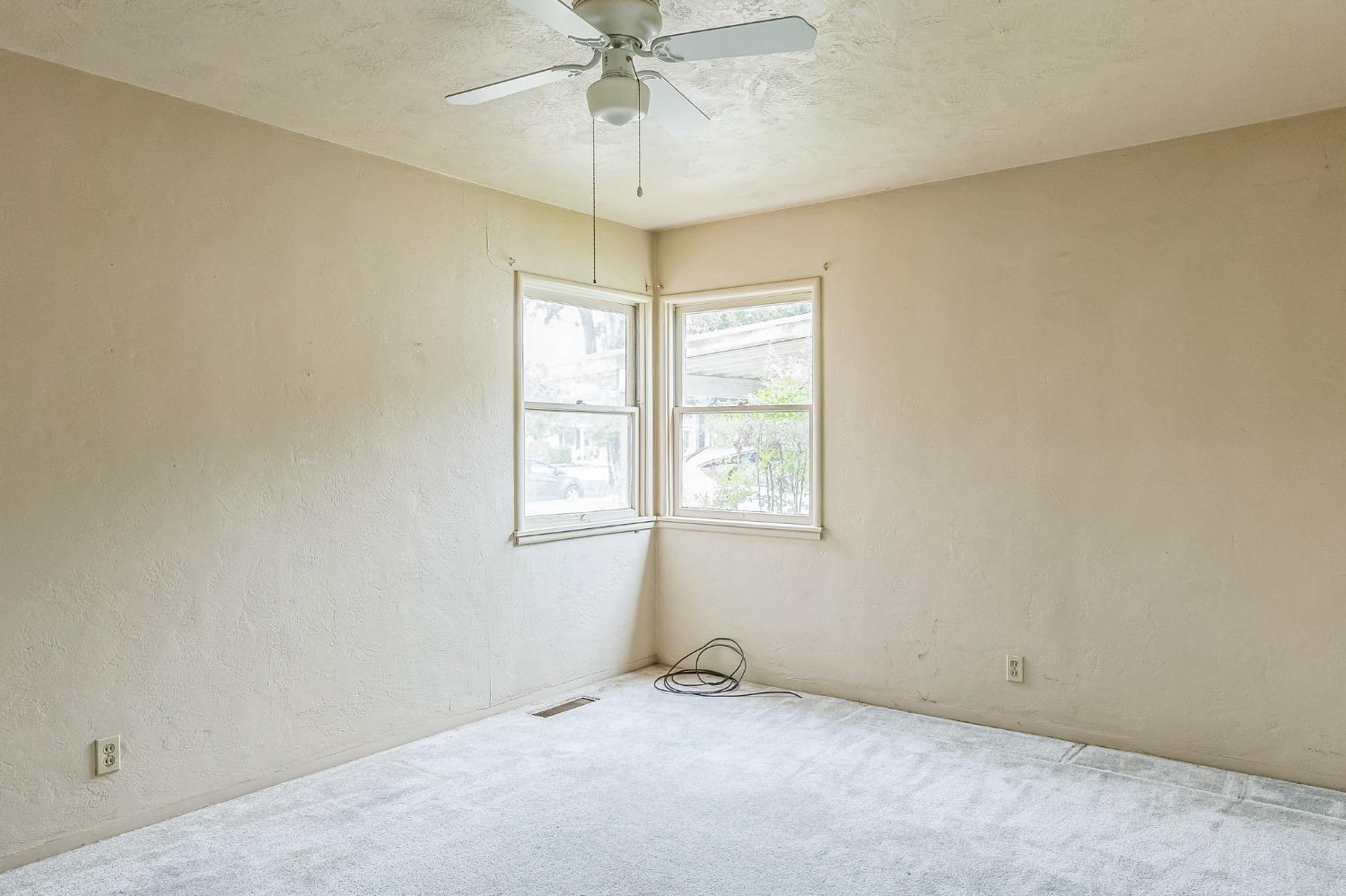 Detail Gallery Image 15 of 30 For 1232 Wellesley Ave, Modesto,  CA 95350 - 3 Beds | 2/1 Baths