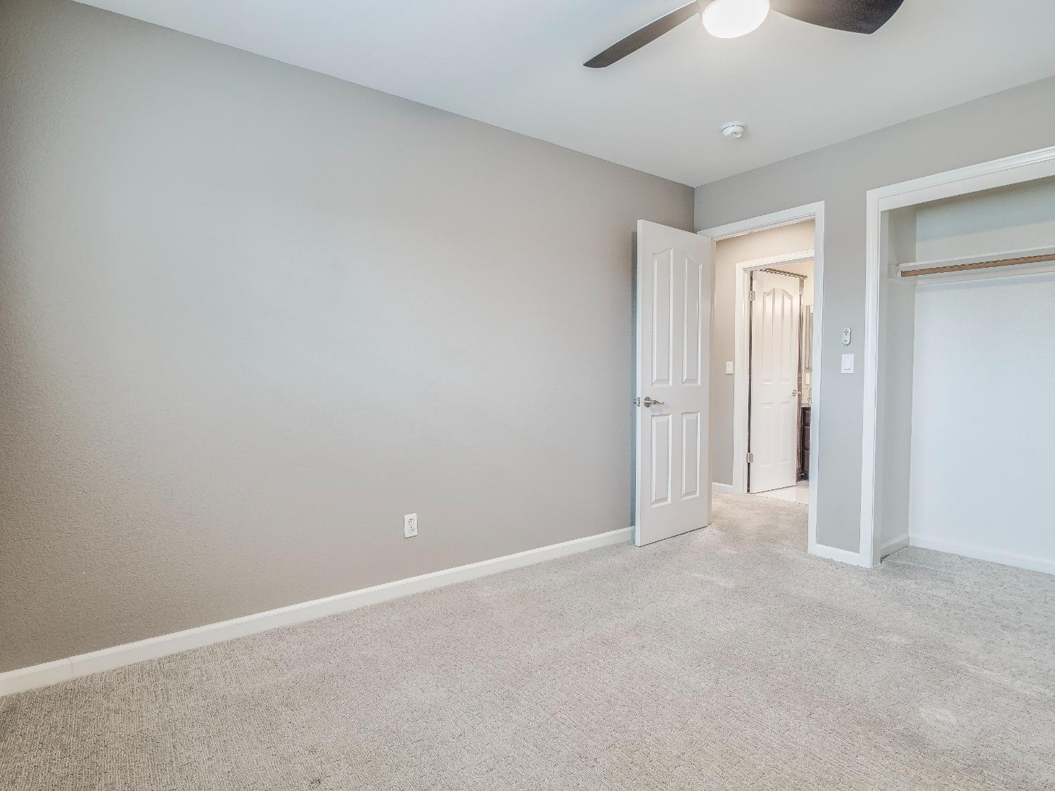 Hemlock Court, Hollister, California image 42
