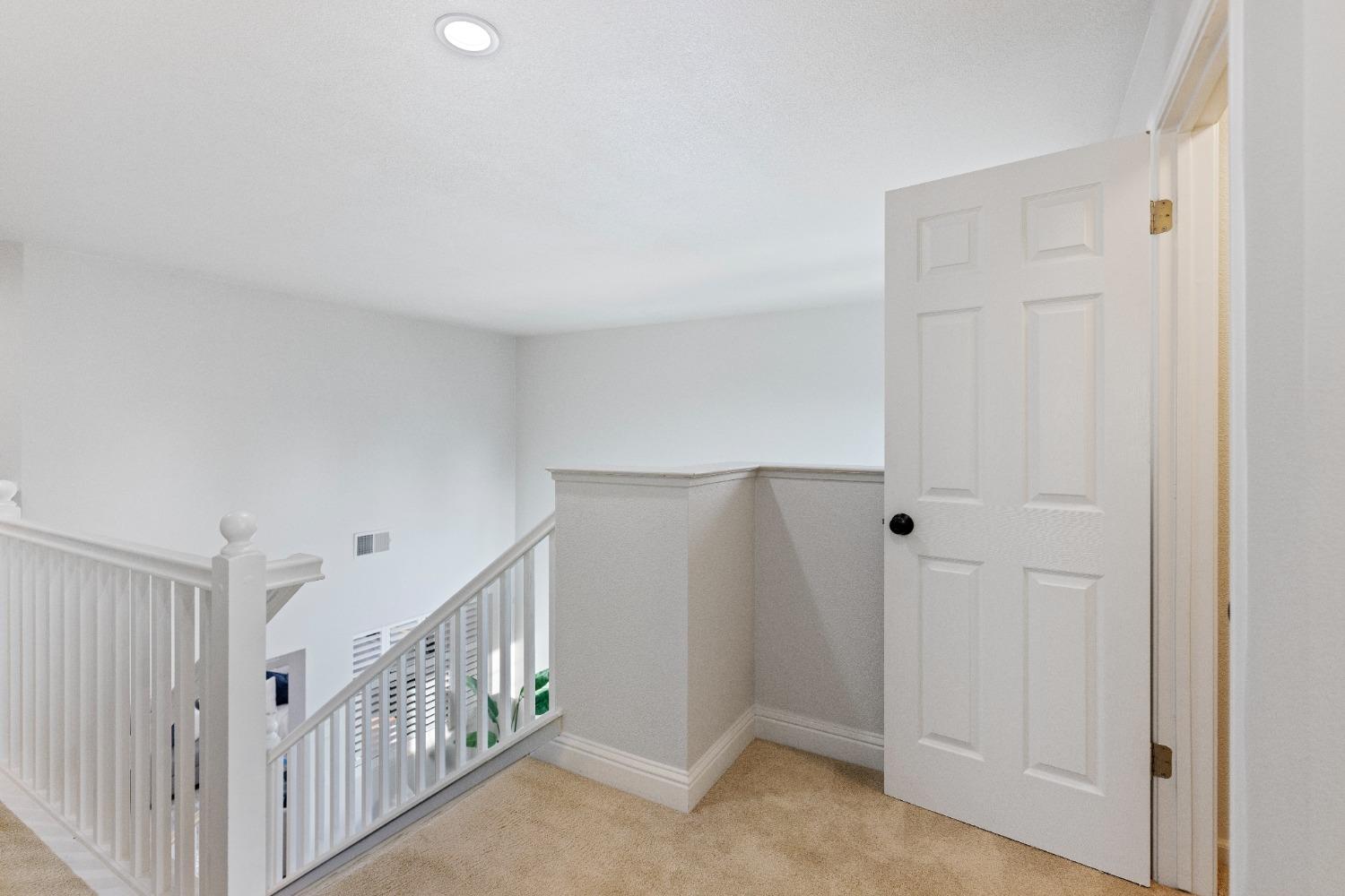 Brook Falls Court, Stockton, California image 38