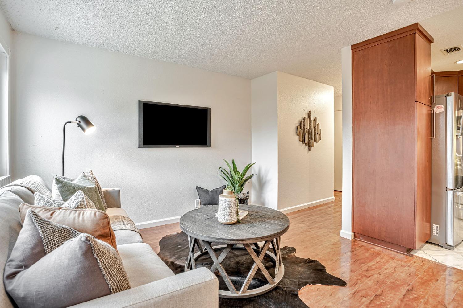 Detail Gallery Image 9 of 40 For 9565 Mirandy Dr, Sacramento,  CA 95827 - 4 Beds | 2 Baths