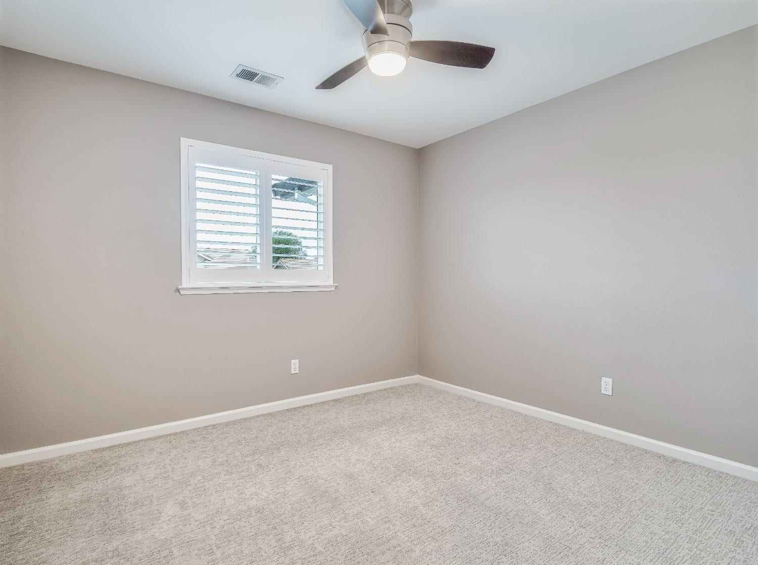 Hemlock Court, Hollister, California image 38