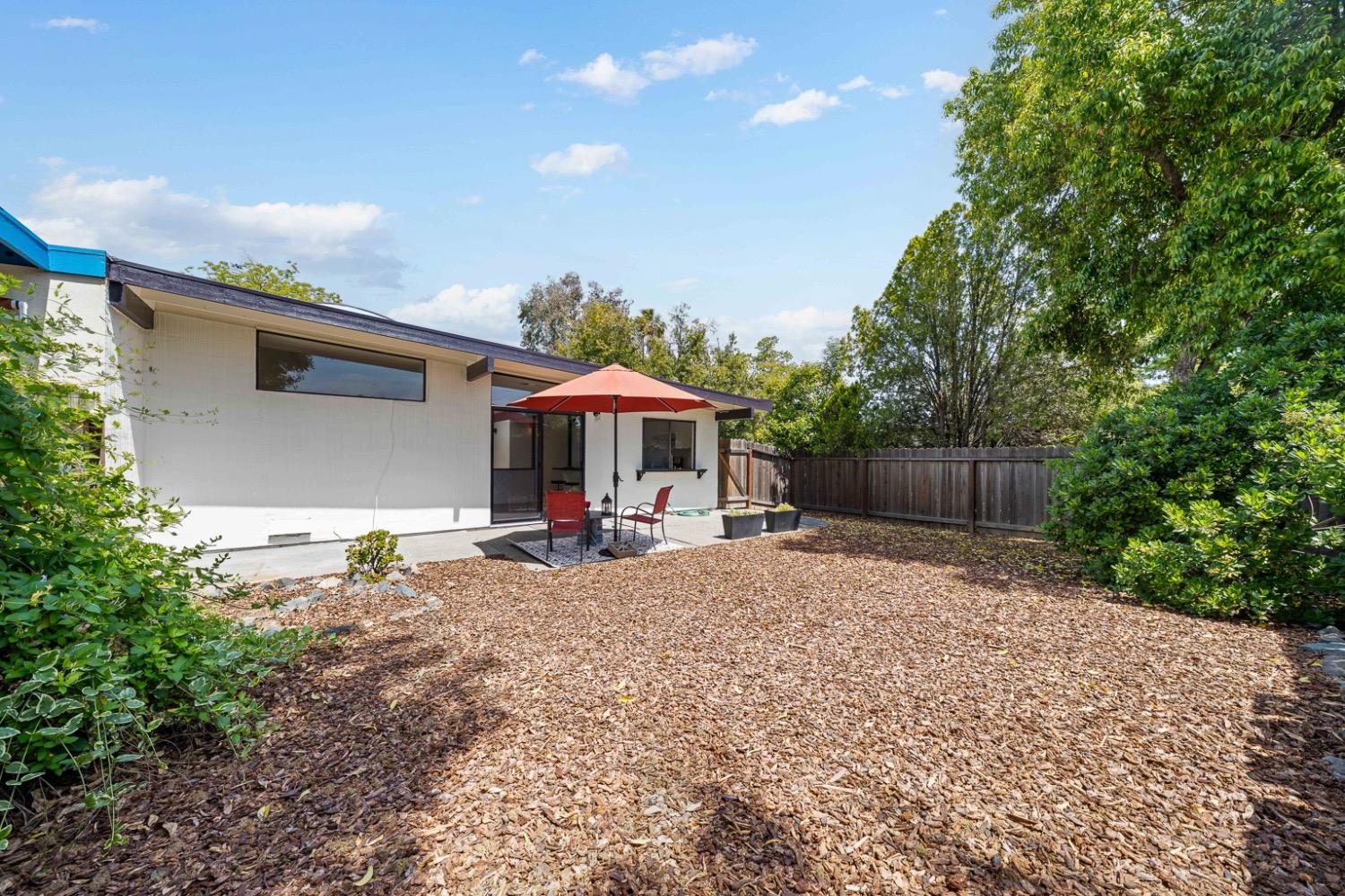 Detail Gallery Image 36 of 48 For 3009 Solito St, Davis,  CA 95616 - 3 Beds | 2 Baths