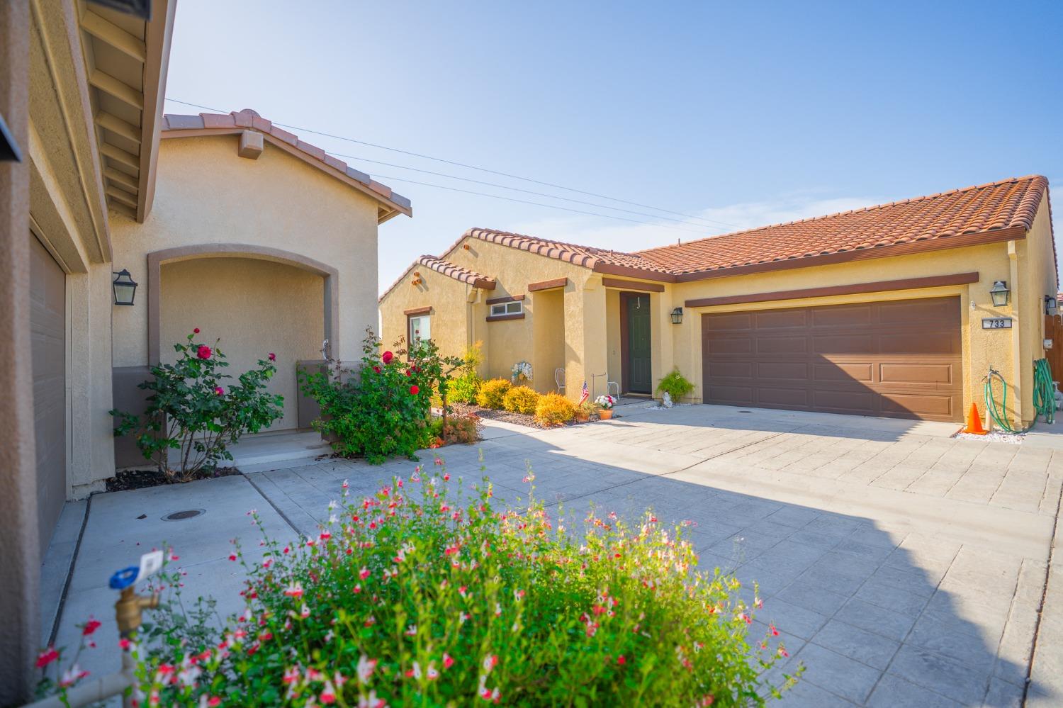 Detail Gallery Image 4 of 66 For 737 Betten St, Los Banos,  CA 93635 - 2 Beds | 2 Baths