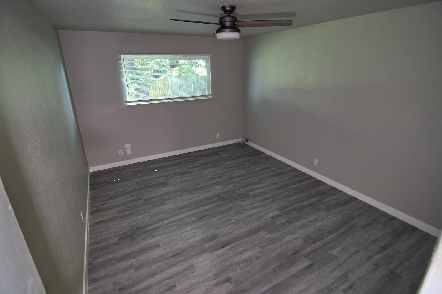 Detail Gallery Image 14 of 23 For 2650 Cadjew Ave, Sacramento,  CA 95832 - 3 Beds | 2 Baths
