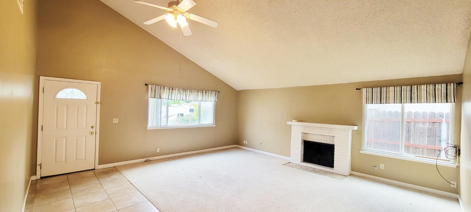 Camstock Court, Citrus Heights, California image 4