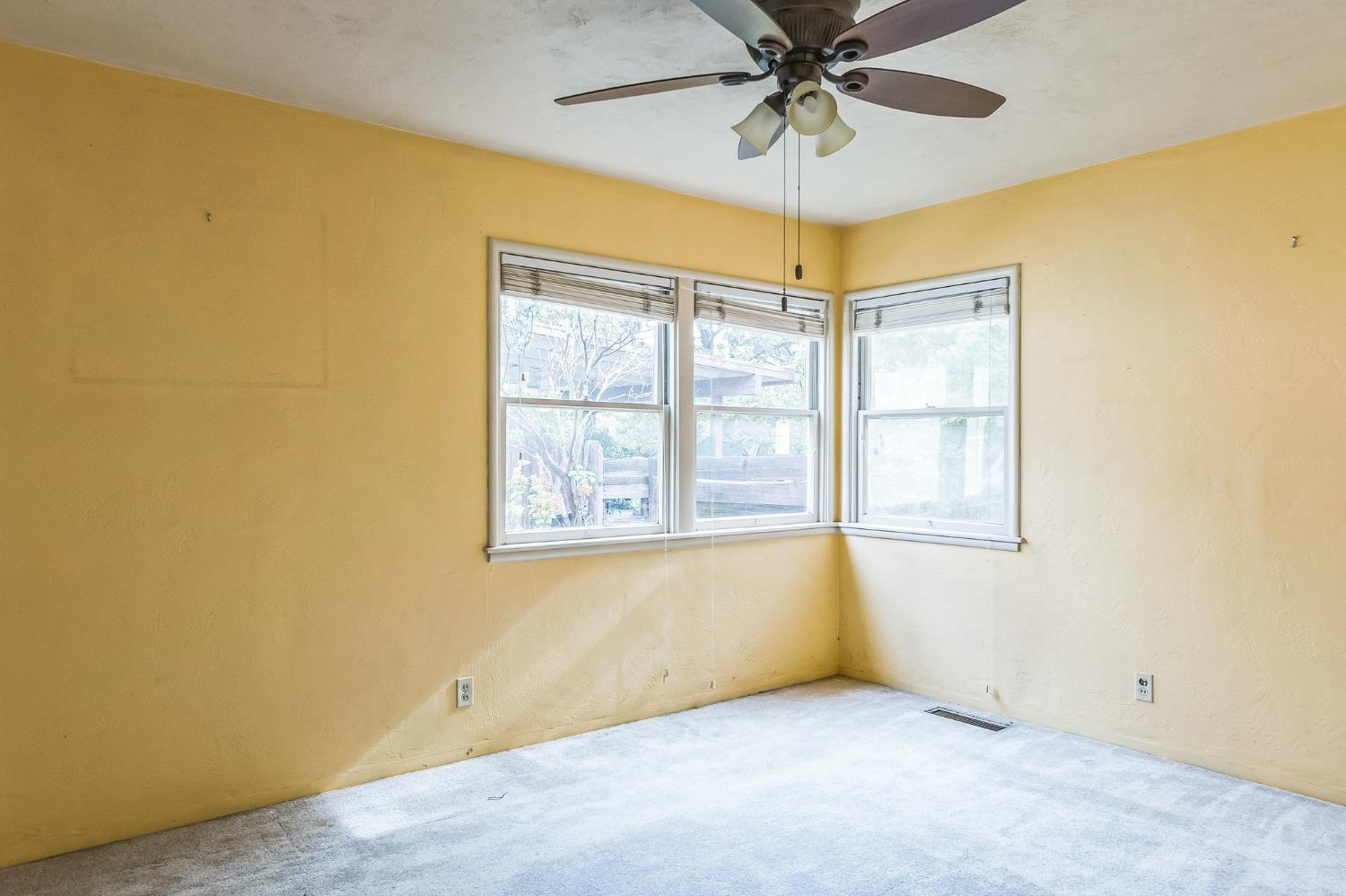 Detail Gallery Image 13 of 30 For 1232 Wellesley Ave, Modesto,  CA 95350 - 3 Beds | 2/1 Baths