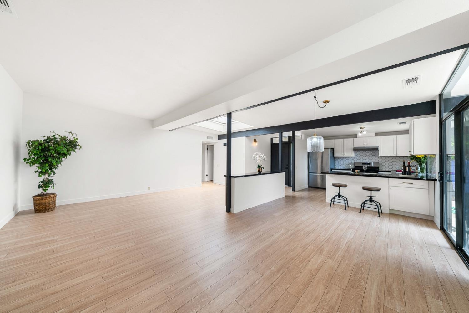 Detail Gallery Image 14 of 48 For 3009 Solito St, Davis,  CA 95616 - 3 Beds | 2 Baths