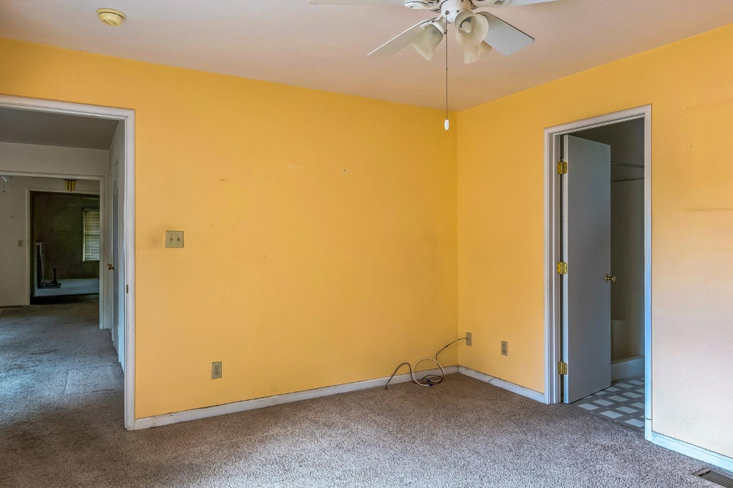 Detail Gallery Image 11 of 30 For 1232 Wellesley Ave, Modesto,  CA 95350 - 3 Beds | 2/1 Baths