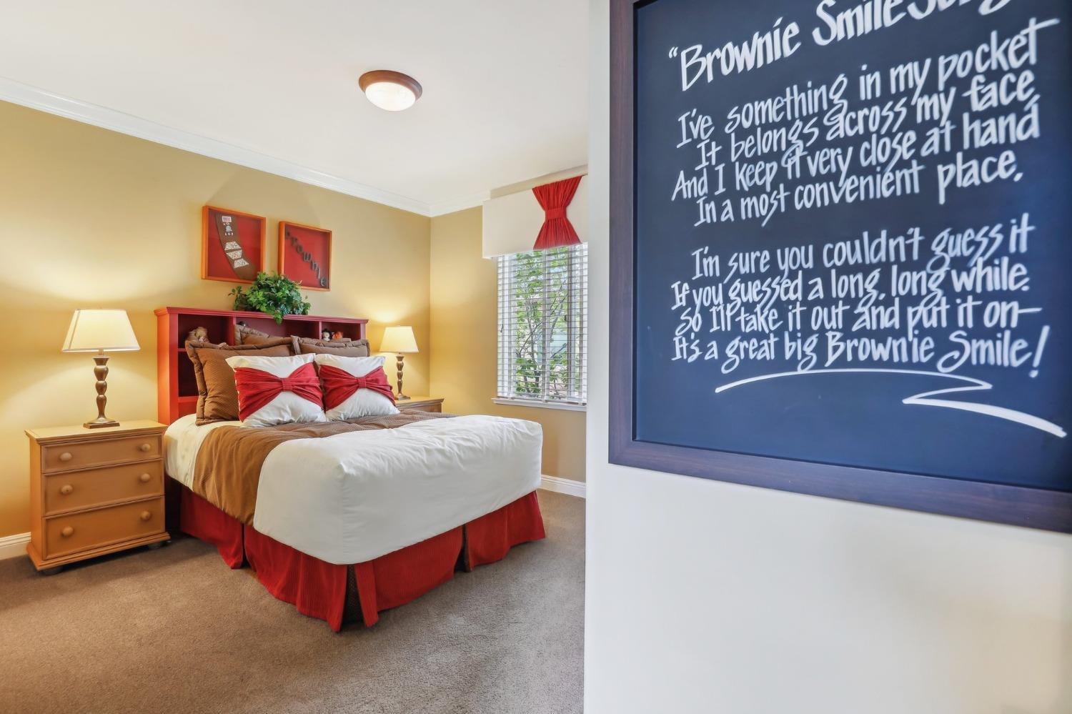 Detail Gallery Image 31 of 58 For 9873 Winkle Cir, Elk Grove,  CA 95757 - 4 Beds | 3/1 Baths