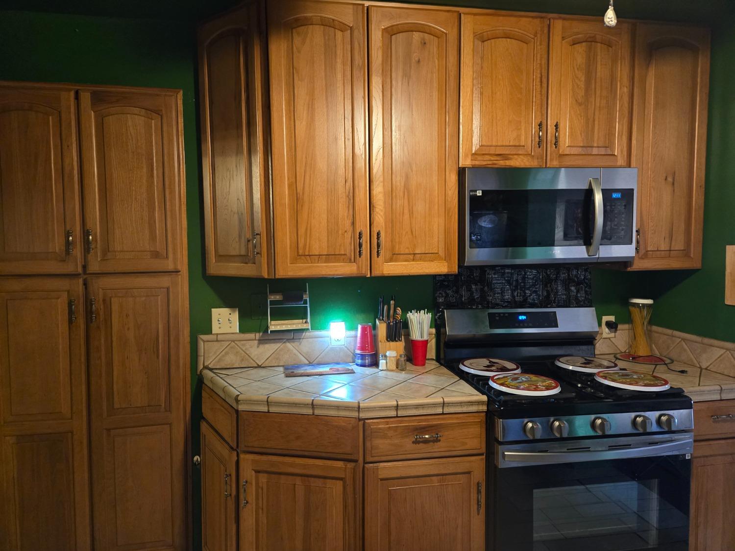 Detail Gallery Image 13 of 73 For 2909 Plumleigh Ave, Antioch,  CA 94509 - 4 Beds | 1 Baths