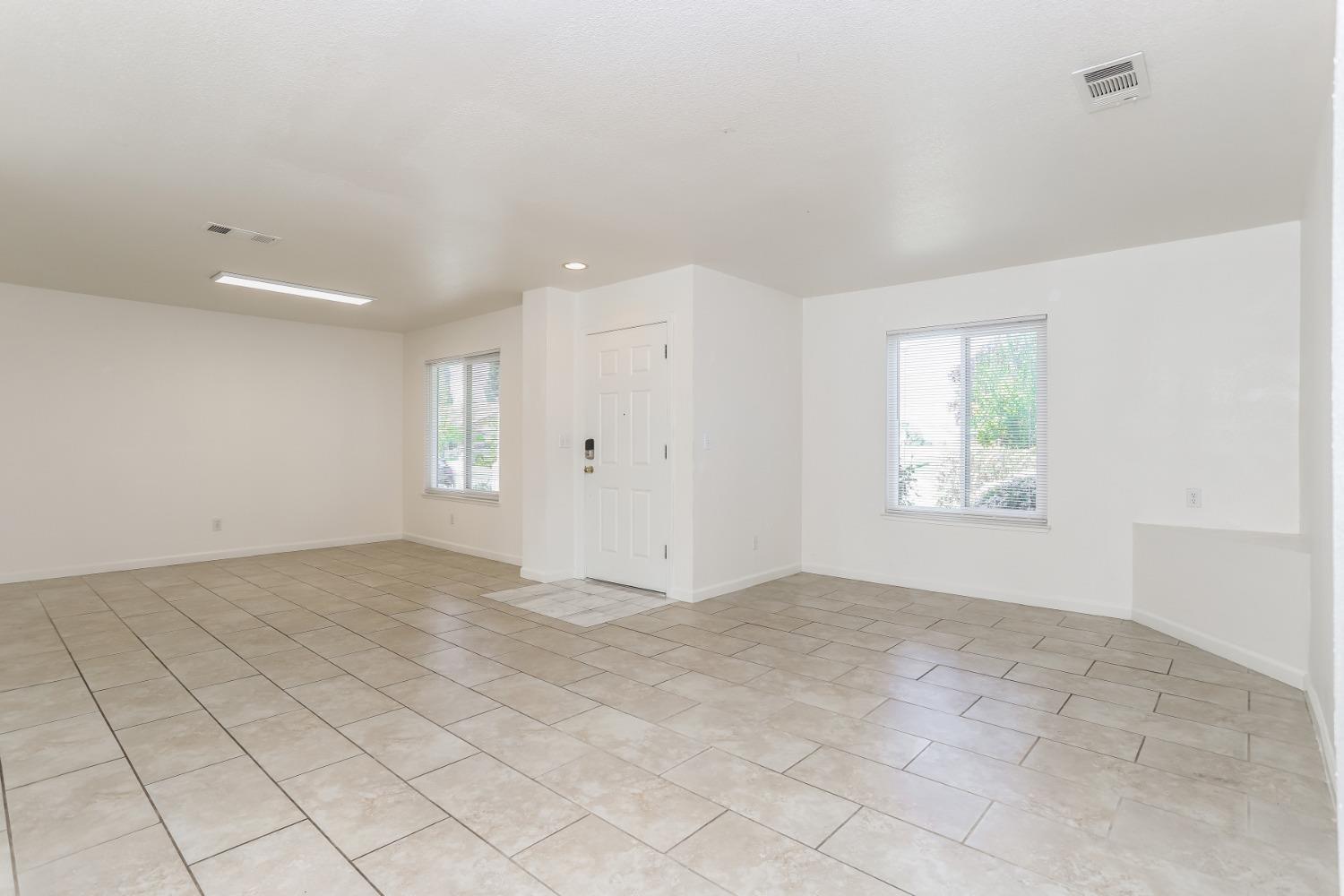 Gardner Court, Folsom, California image 6
