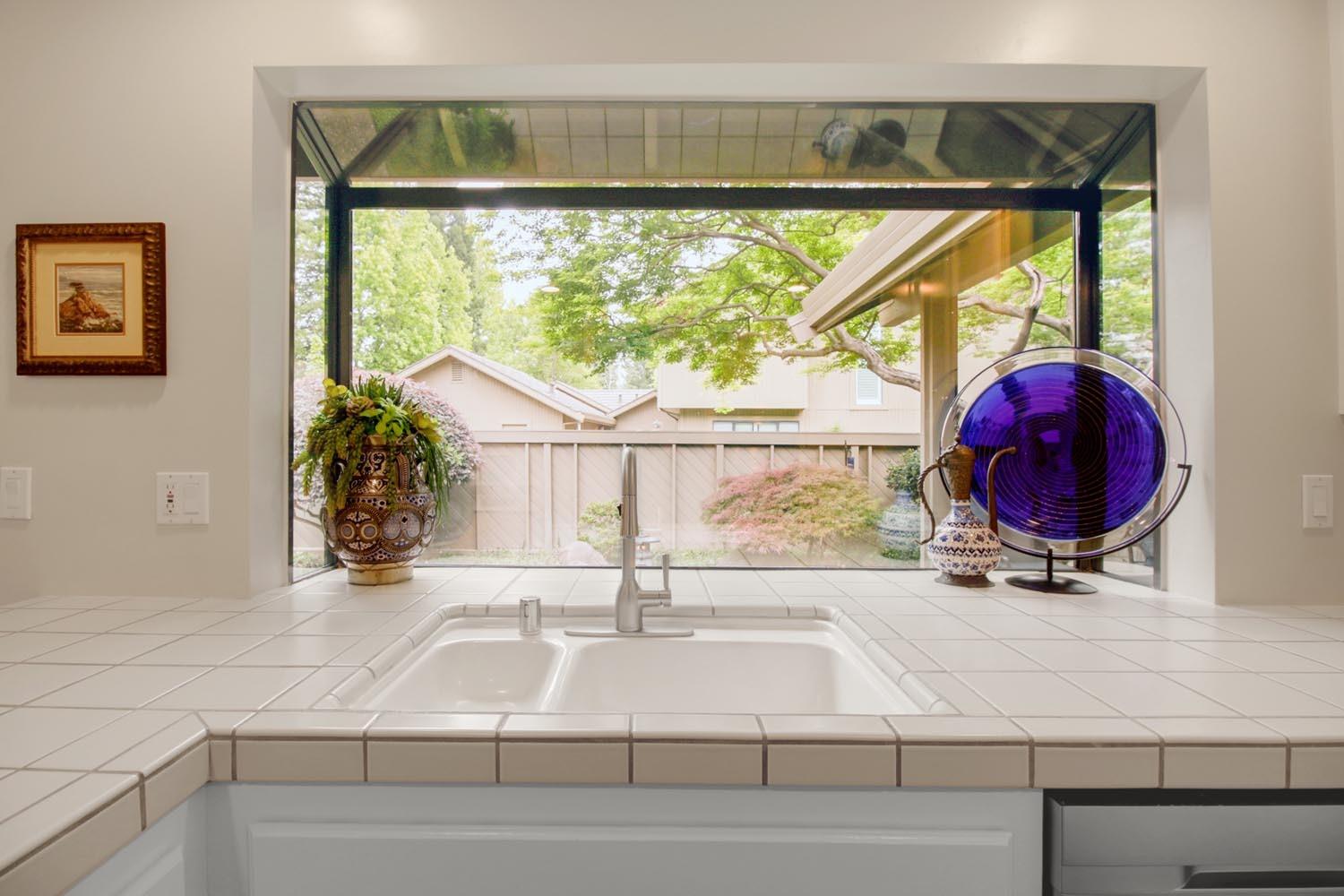 Detail Gallery Image 11 of 31 For 11475 Coloma Rd, Gold River,  CA 95670 - 2 Beds | 2 Baths
