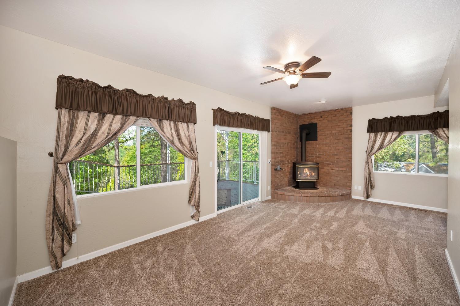 Detail Gallery Image 18 of 73 For 285 Fairidge Dr, Applegate,  CA 95703 - 4 Beds | 2/1 Baths