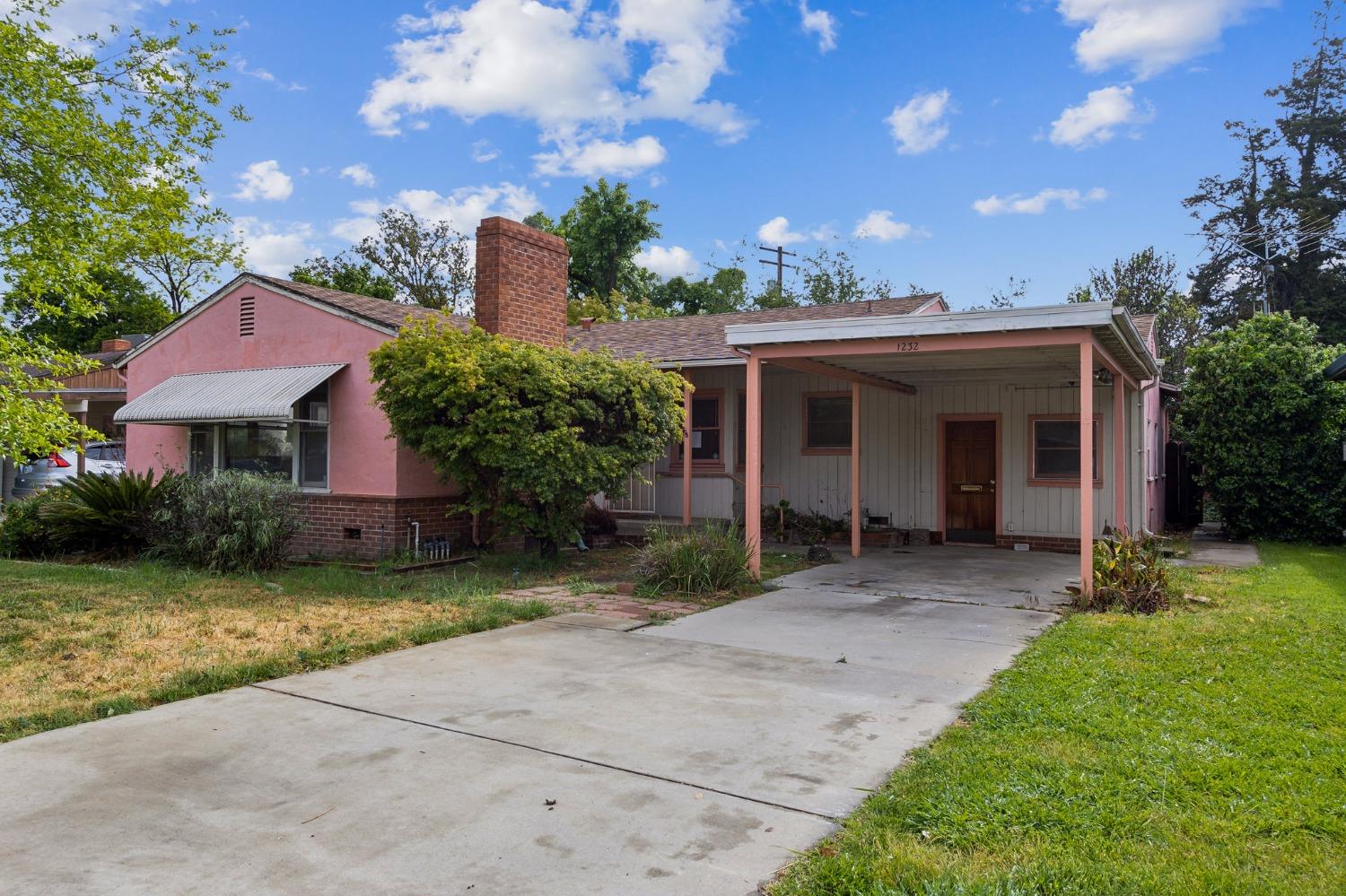 Detail Gallery Image 1 of 30 For 1232 Wellesley Ave, Modesto,  CA 95350 - 3 Beds | 2/1 Baths