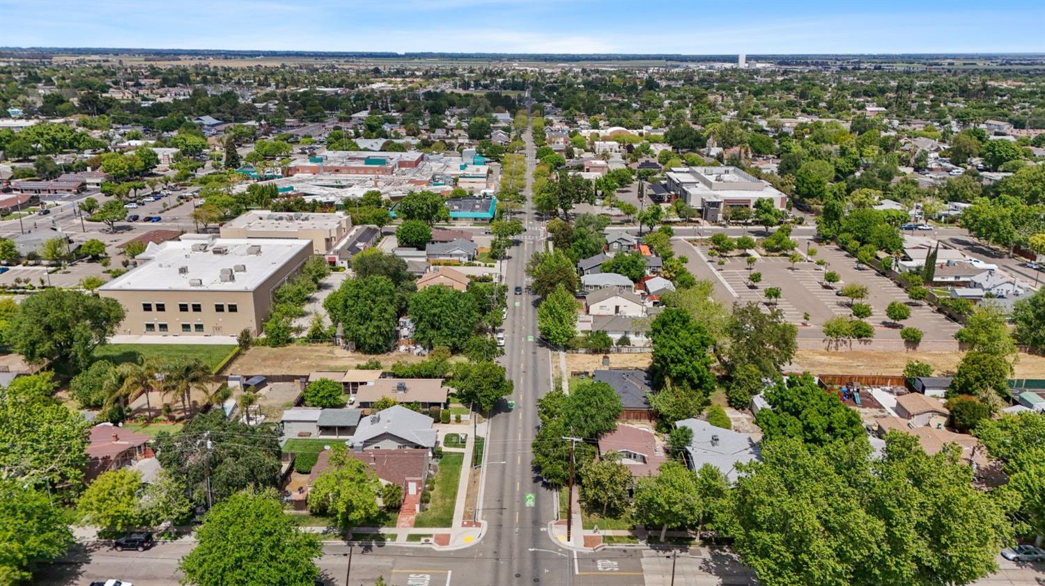 Bessie Avenue, Tracy, California image 32