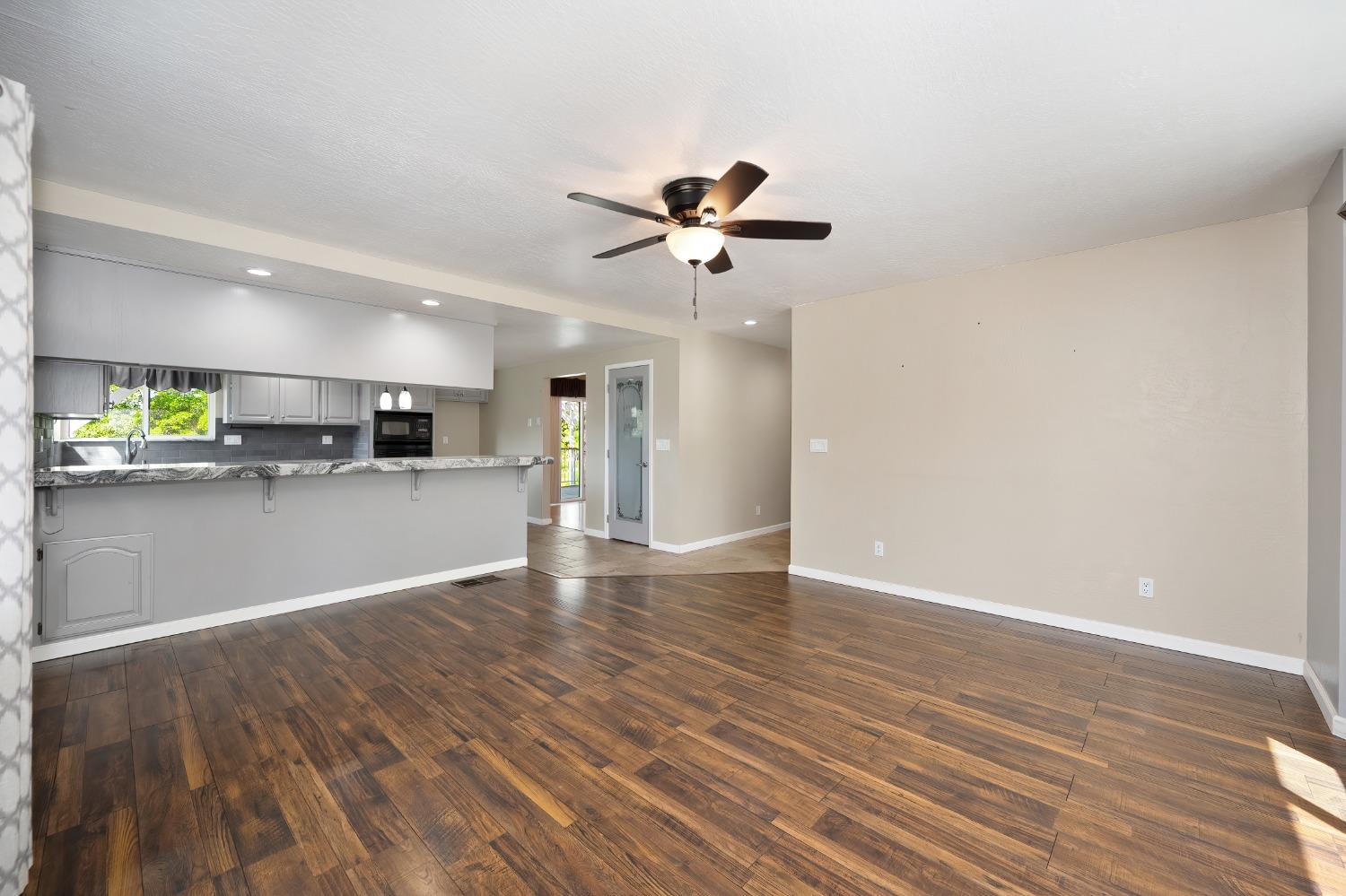 Detail Gallery Image 11 of 73 For 285 Fairidge Dr, Applegate,  CA 95703 - 4 Beds | 2/1 Baths
