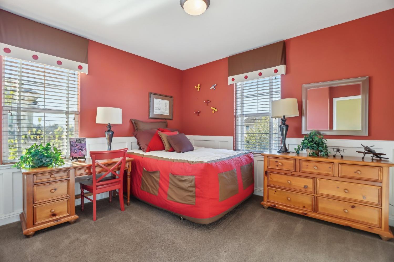 Detail Gallery Image 25 of 58 For 9873 Winkle Cir, Elk Grove,  CA 95757 - 4 Beds | 3/1 Baths